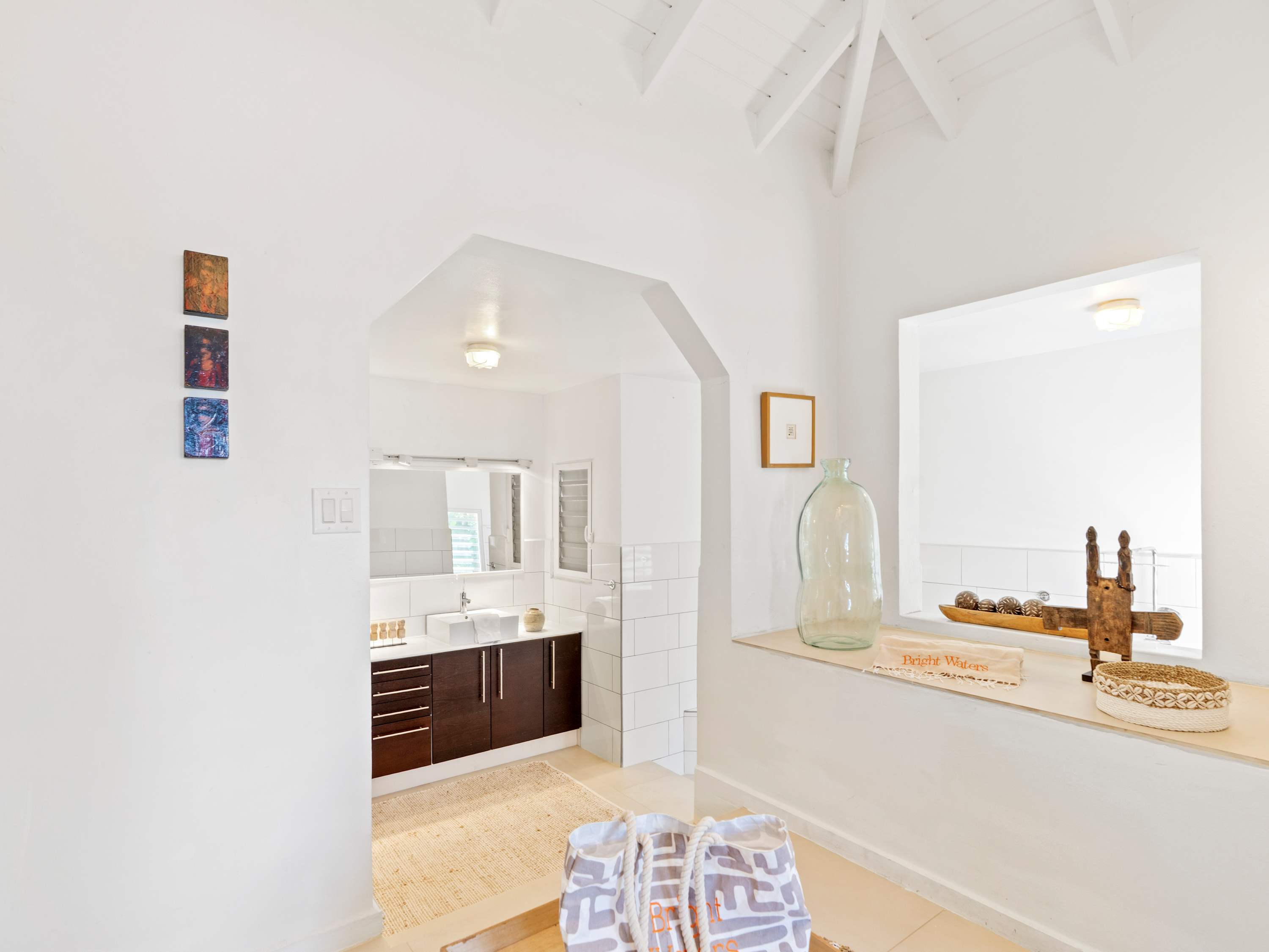 Bright Waters: Oceanfront Villa on Tamarin Hill with Private Pool - Photo 54