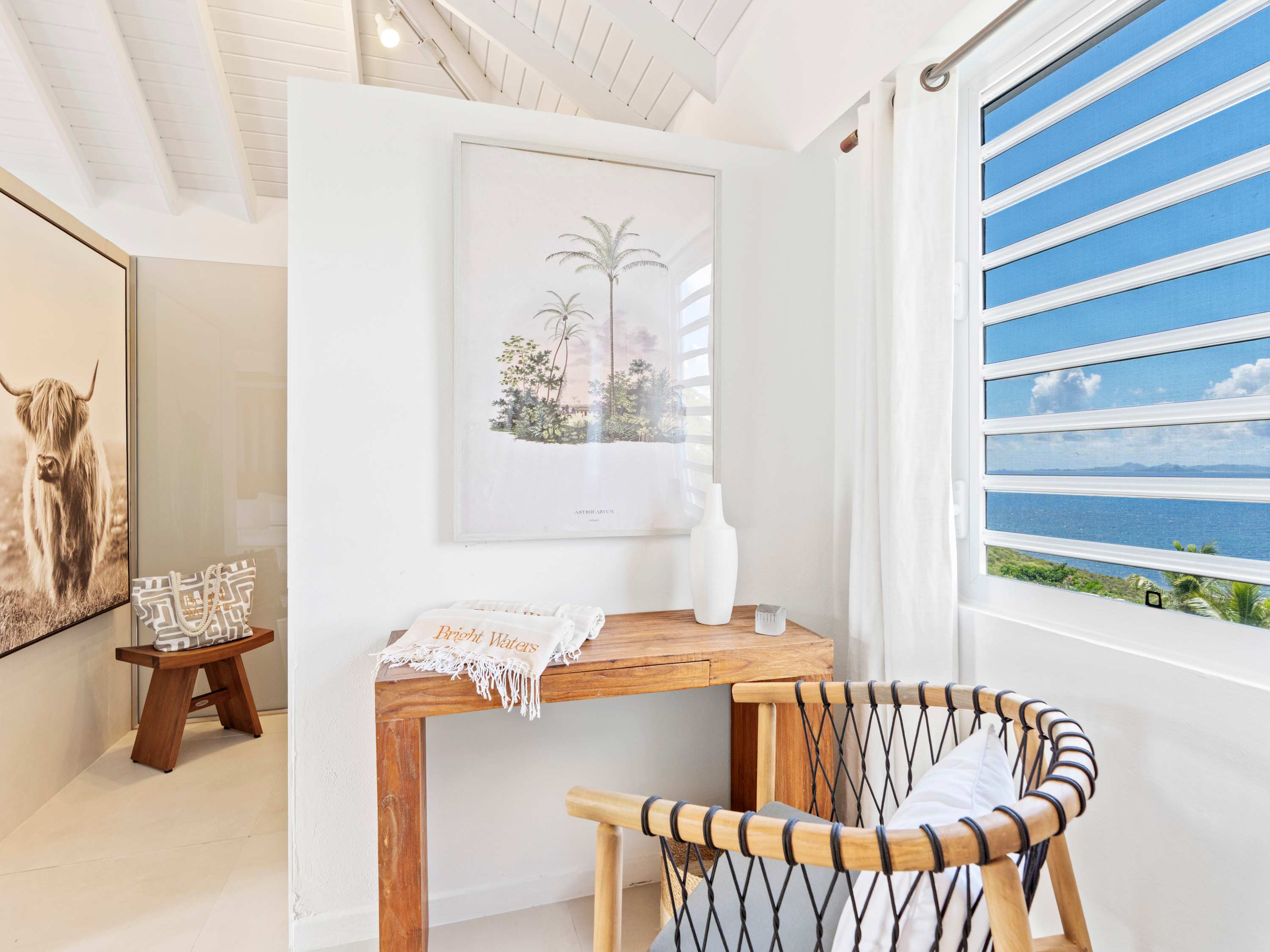 Bright Waters: Oceanfront Villa on Tamarin Hill with Private Pool - Photo 67