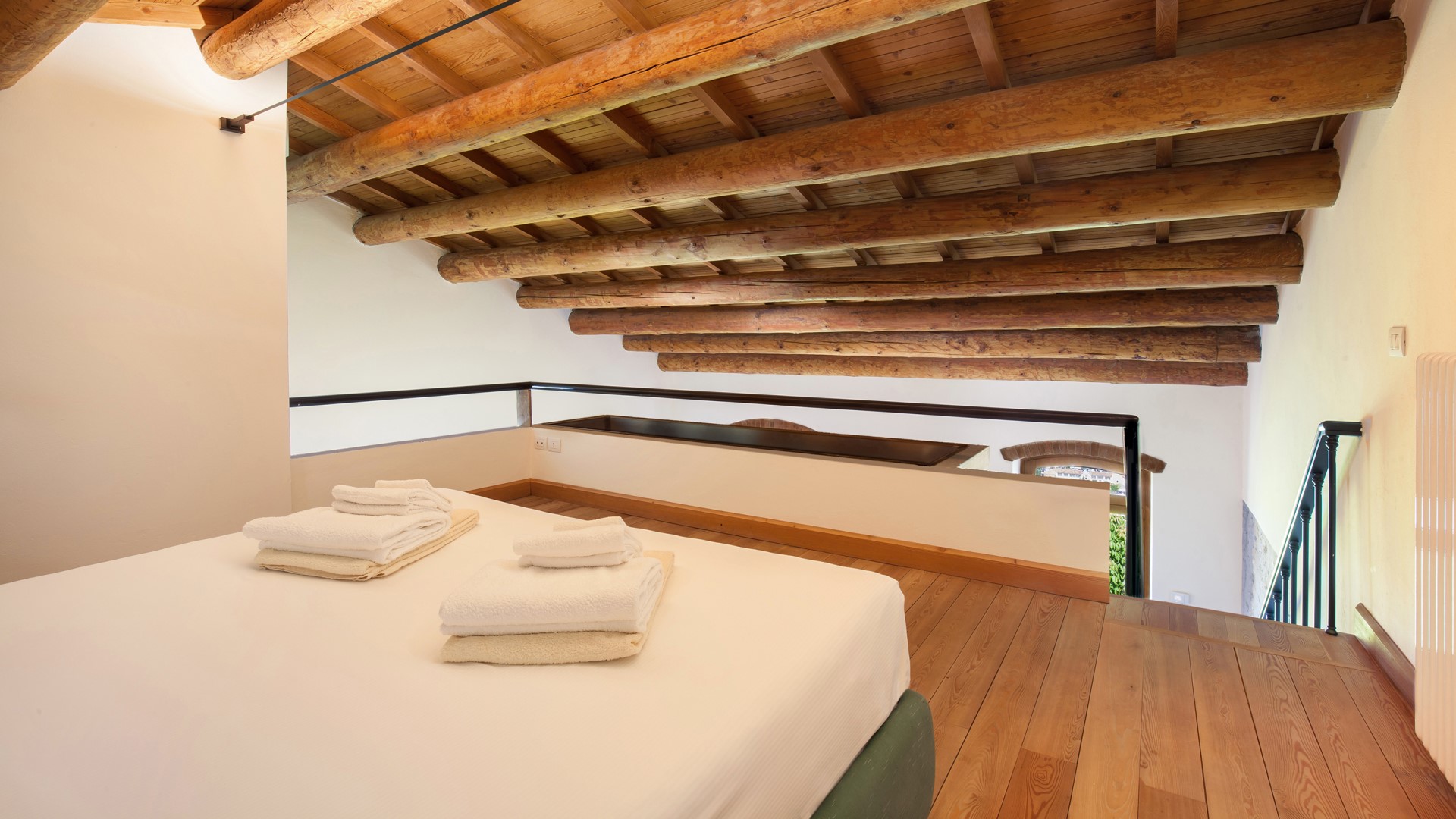 Ca’ Cantoni, Panoramic Lake Garda Country Estate near Verona - Photo 28