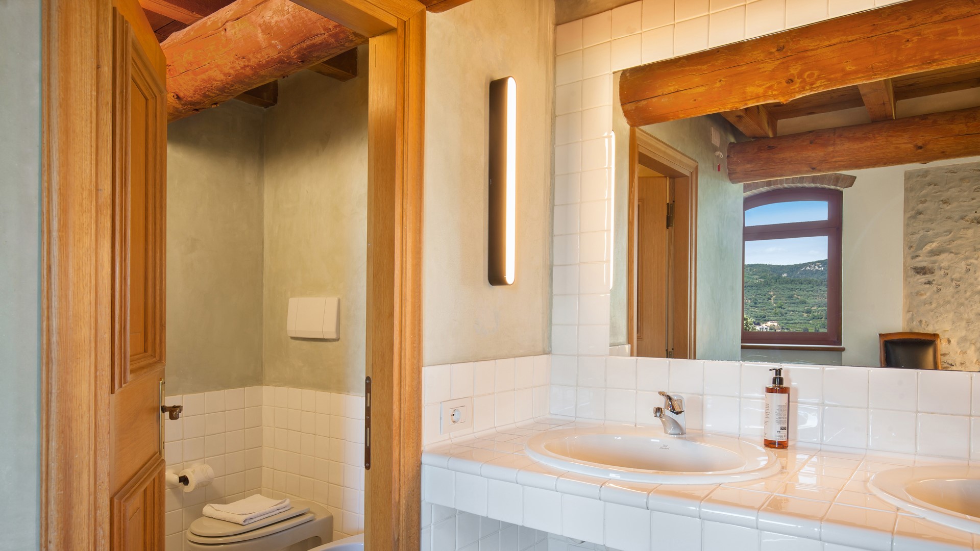 Ca’ Cantoni, Panoramic Lake Garda Country Estate near Verona - Photo 36