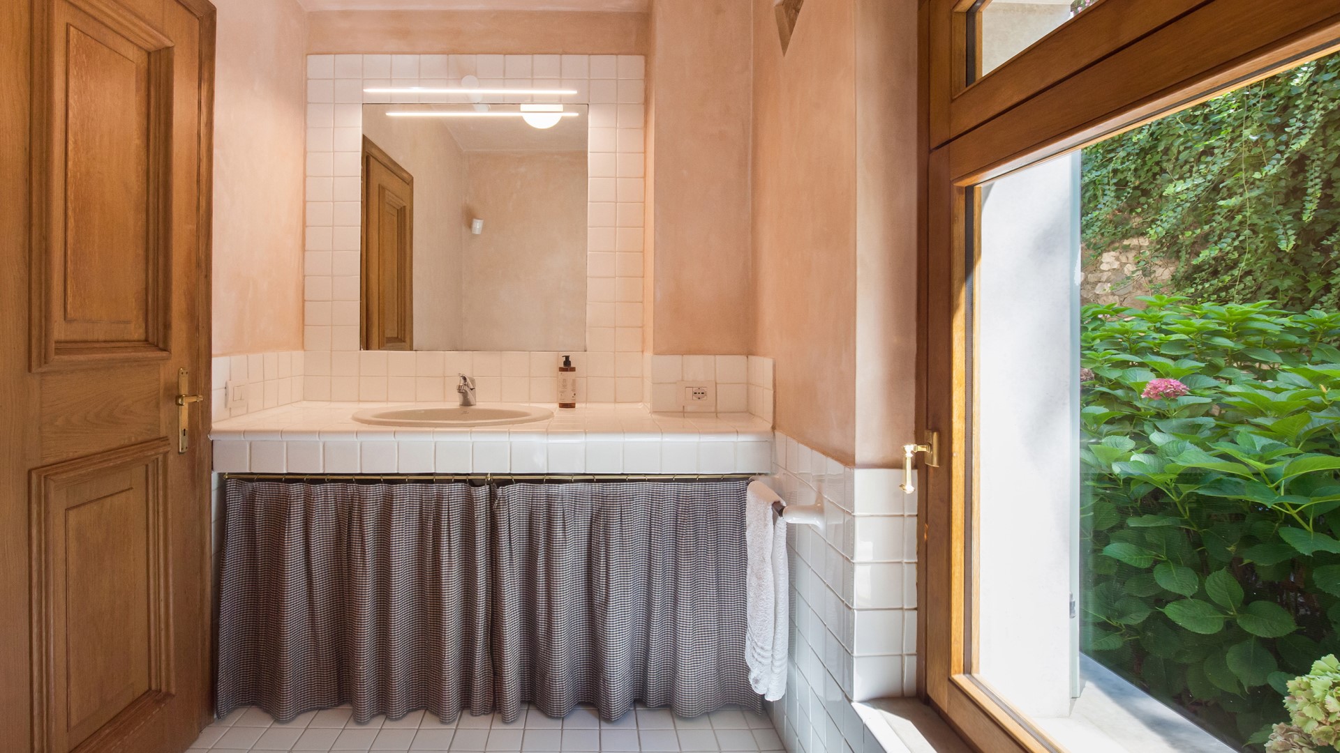 Ca’ Cantoni, Panoramic Lake Garda Country Estate near Verona - Photo 40