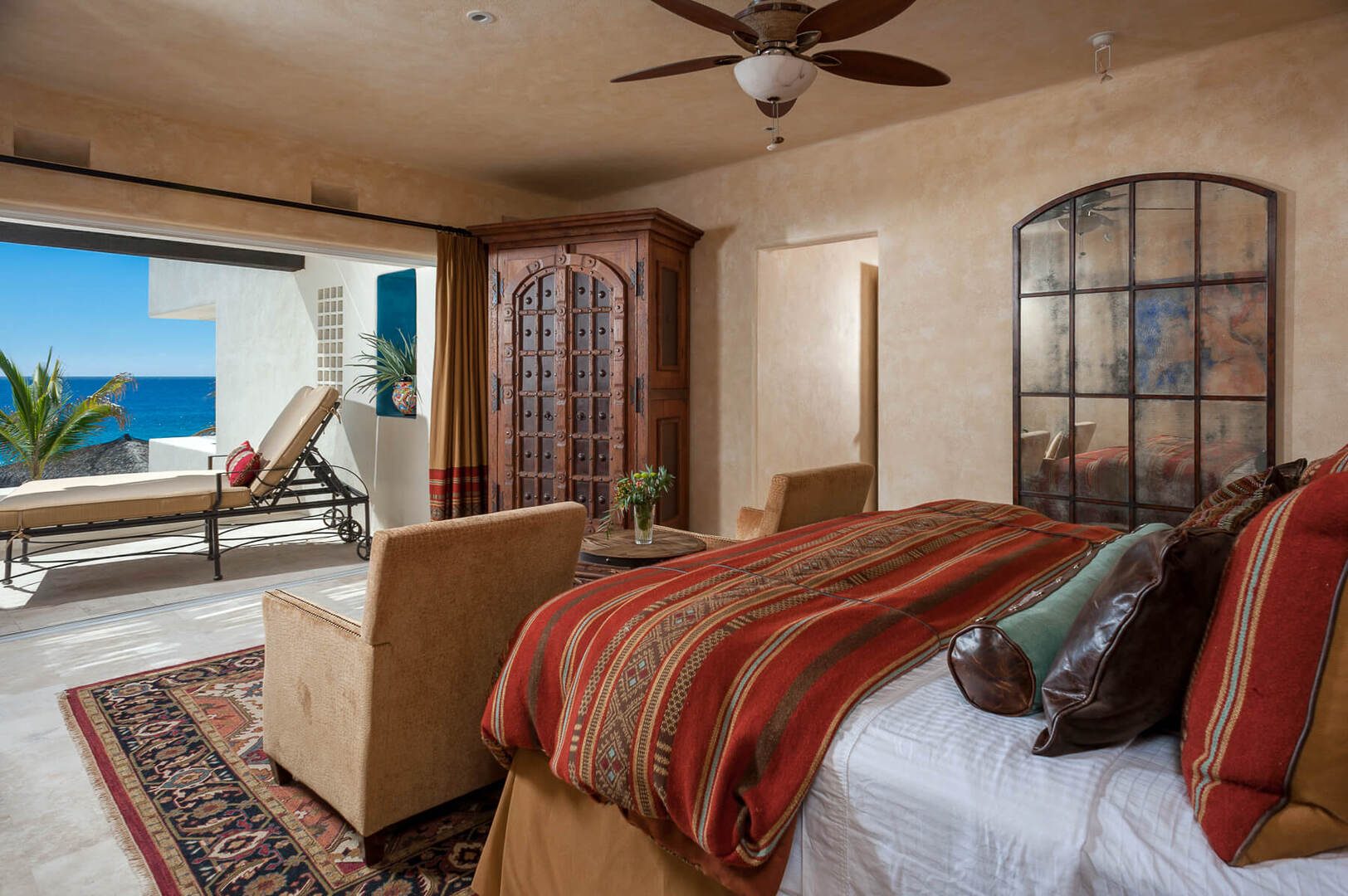 Casa Alcini, Beachfront Pedregal Villa with 8 Bedrooms, Heated Pool and Private Casita - Photo 18