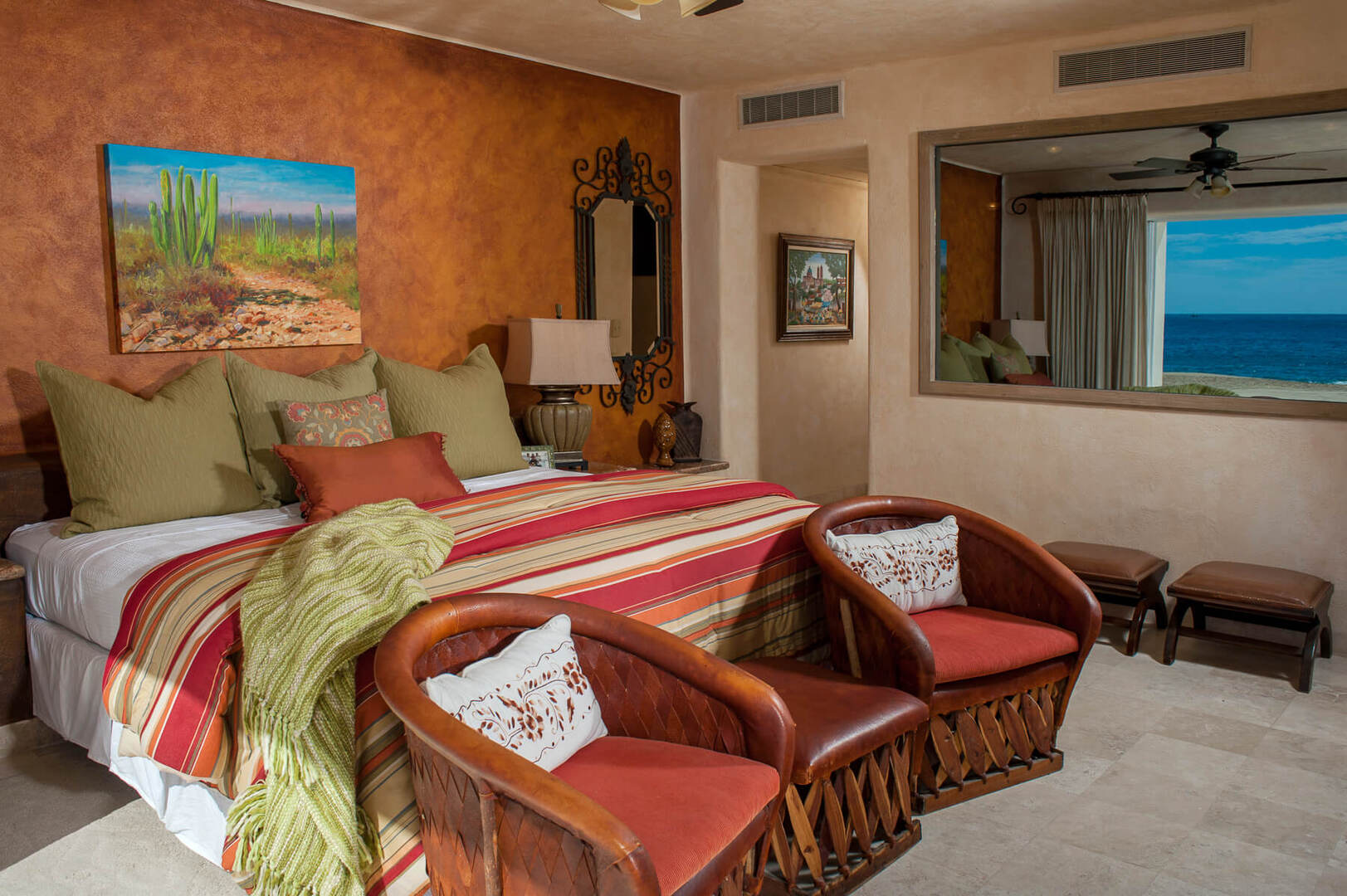 Casa Alcini, Beachfront Pedregal Villa with 8 Bedrooms, Heated Pool and Private Casita - Photo 25