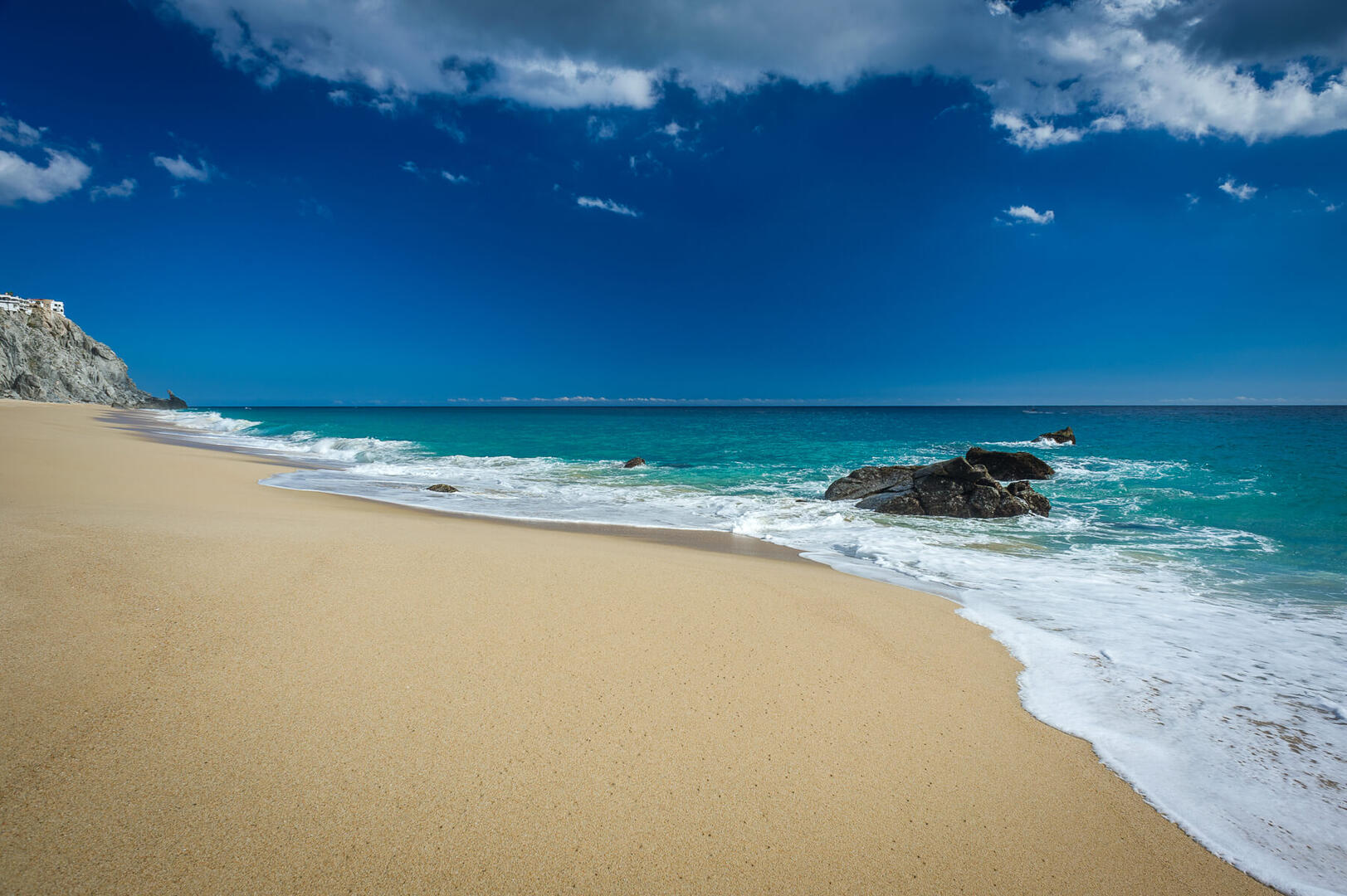 Casa Alcini, Beachfront Pedregal Villa with 8 Bedrooms, Heated Pool and Private Casita - Photo 8