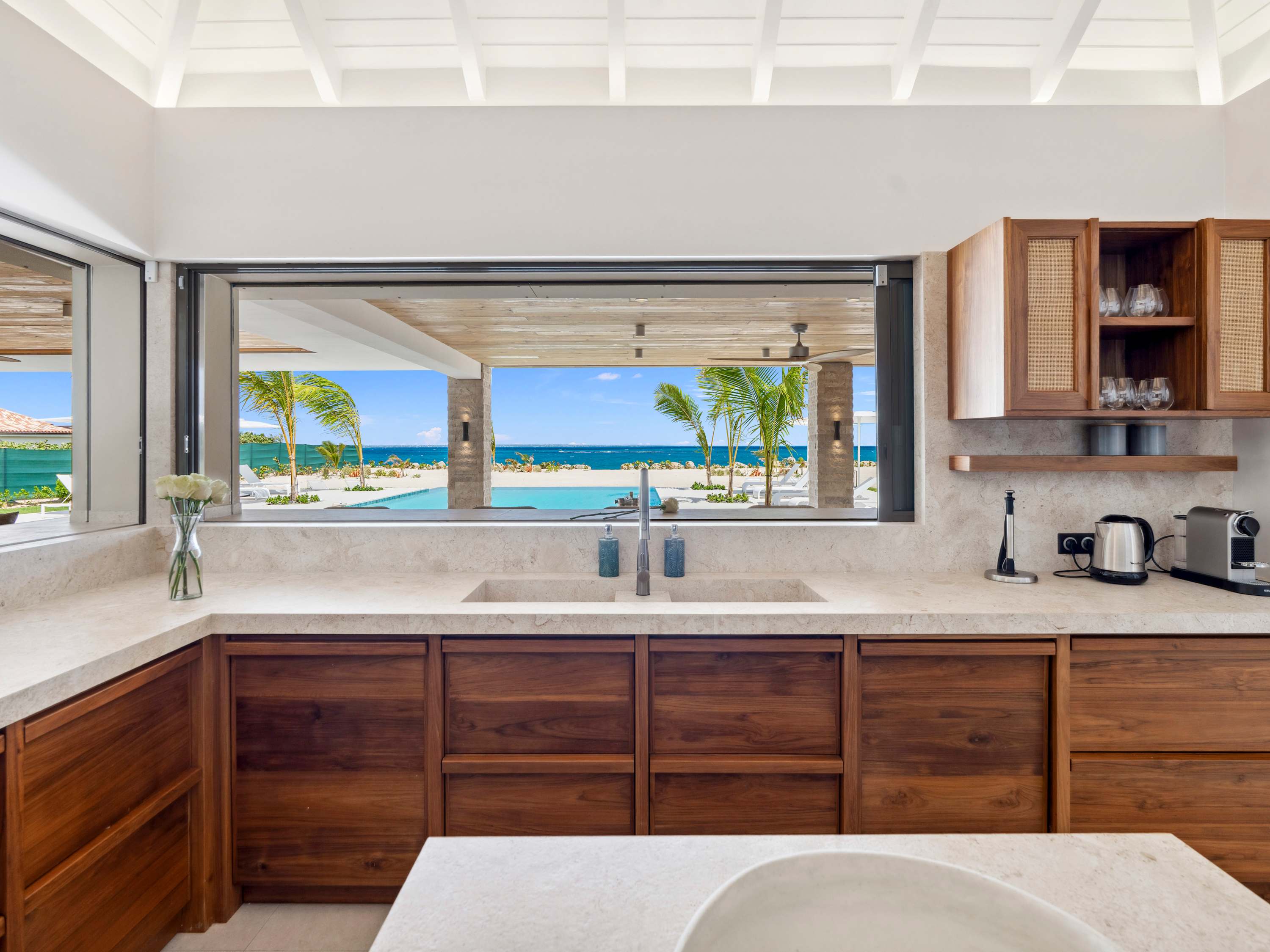 Casa Aquila, a Beachfront Villa on Baie Rouge in Terres Basses - Photo 37