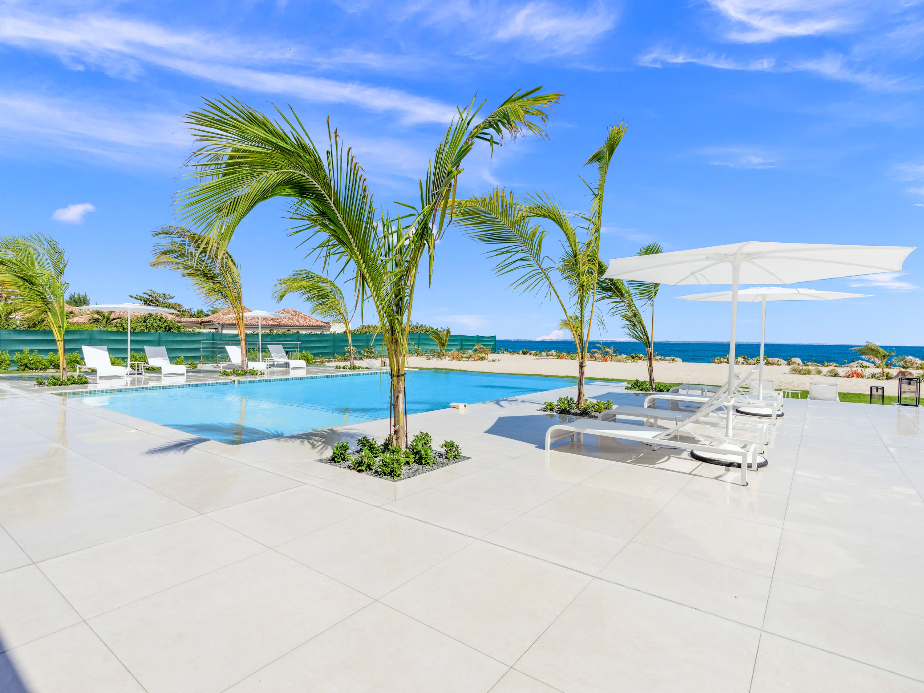Casa Aquila, a Beachfront Villa on Baie Rouge in Terres Basses Gallery 3