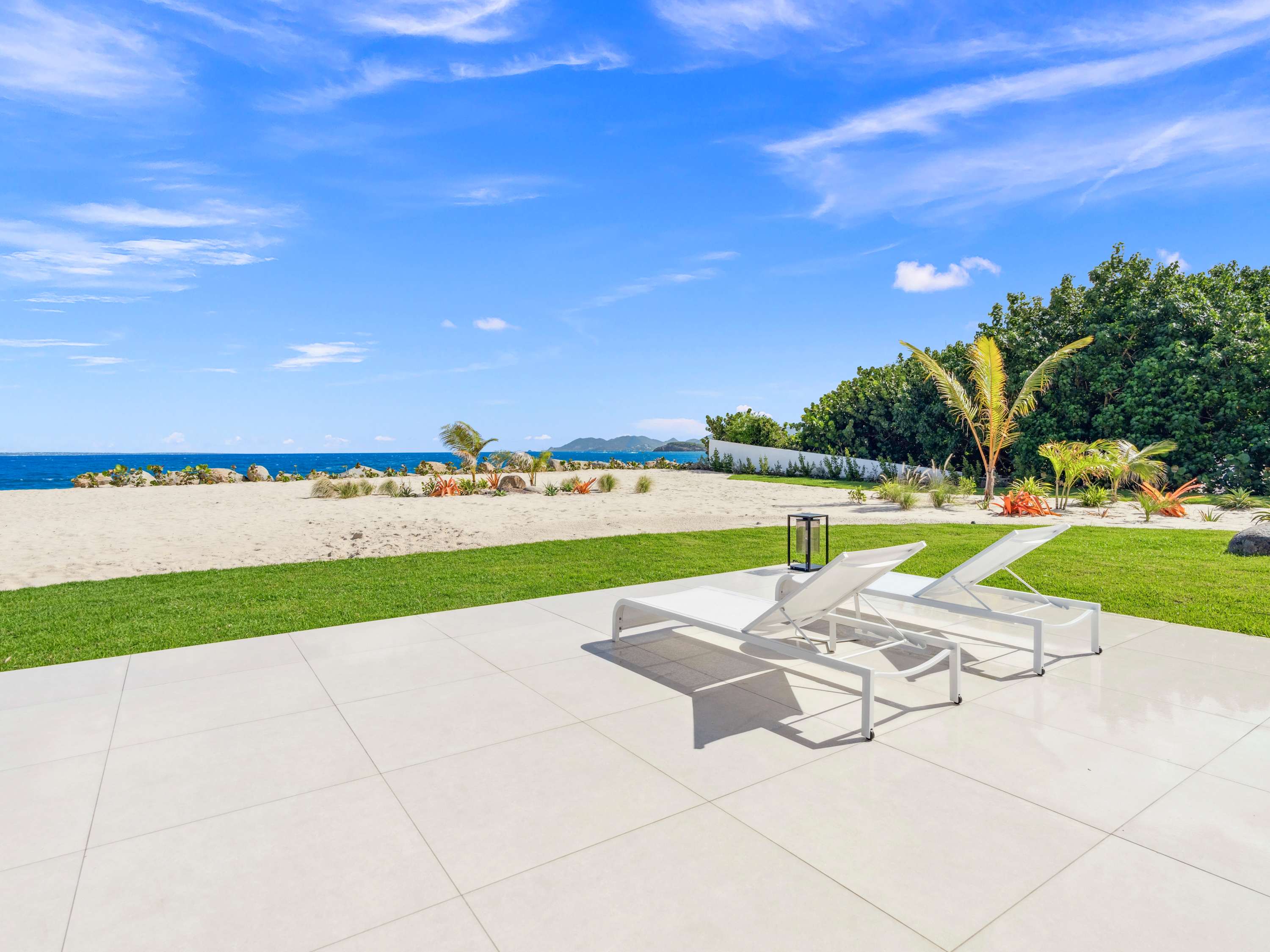 Casa Aquila, a Beachfront Villa on Baie Rouge in Terres Basses - Photo 6