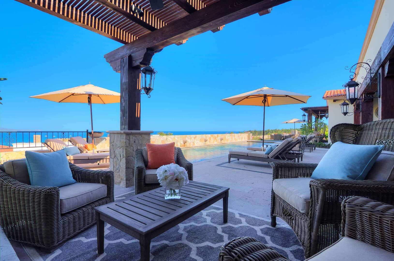 Casa Bella Villa, Ocean View Palmilla Estate with Butler, Cook and Golf Cart - Photo 5