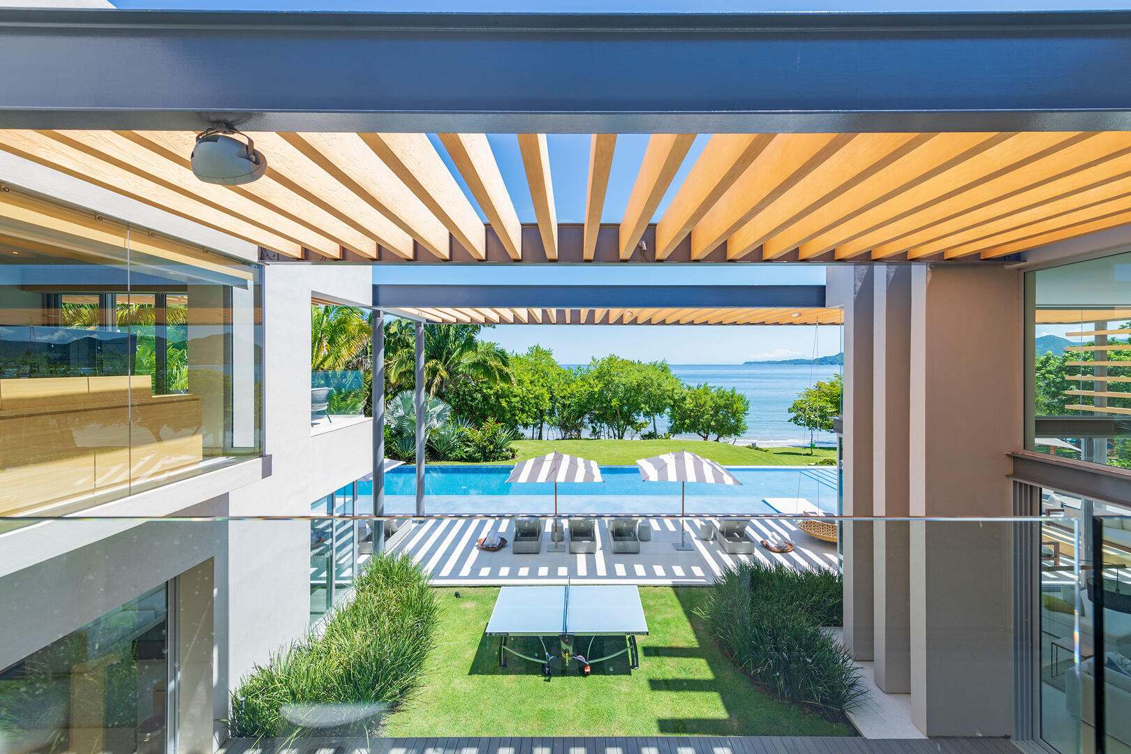 Casa Brisa, a Seven-Bedroom Beachfront Villa in Punta Mita Gallery 1