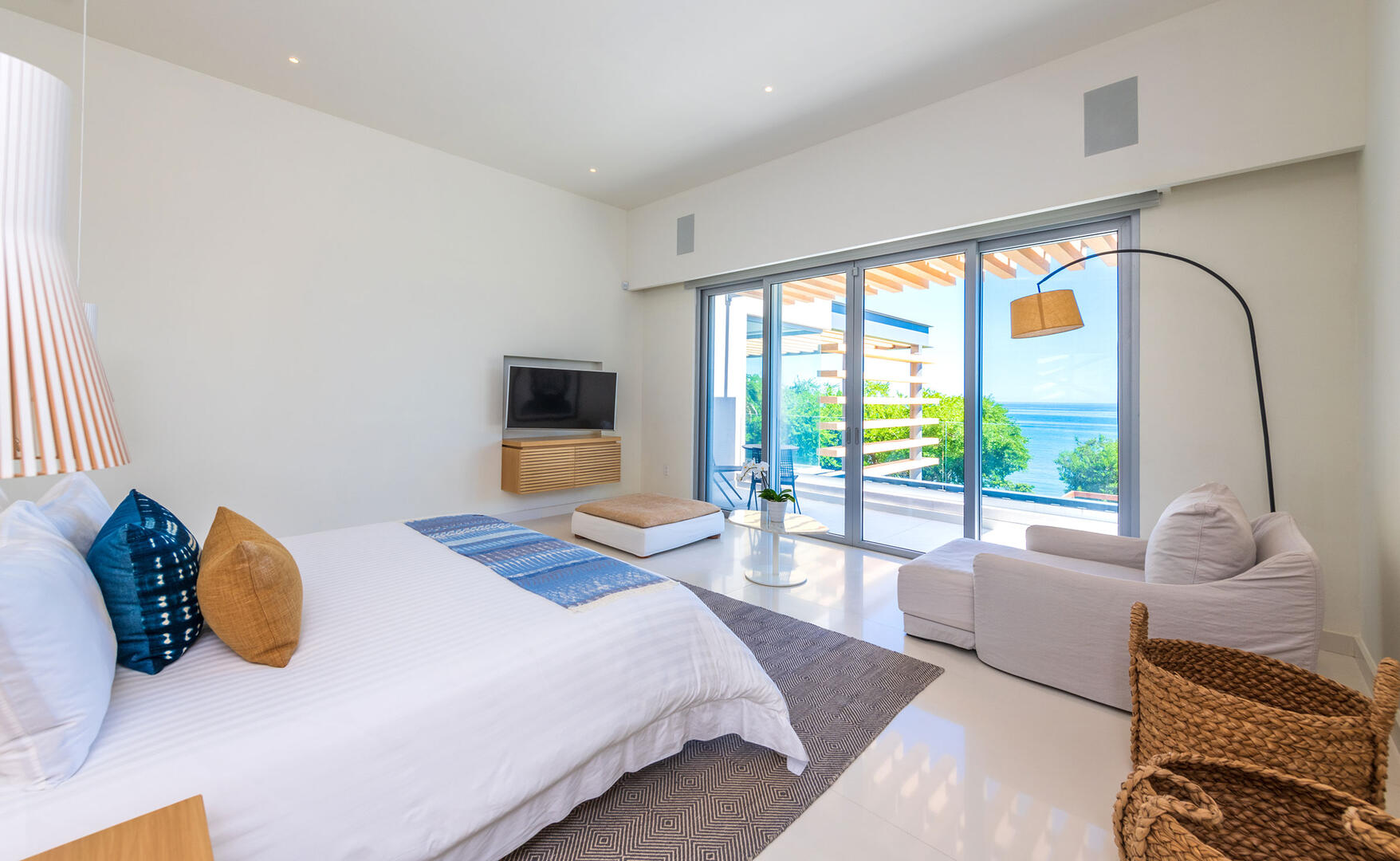 Casa Brisa, a Seven-Bedroom Beachfront Villa in Punta Mita - Photo 5