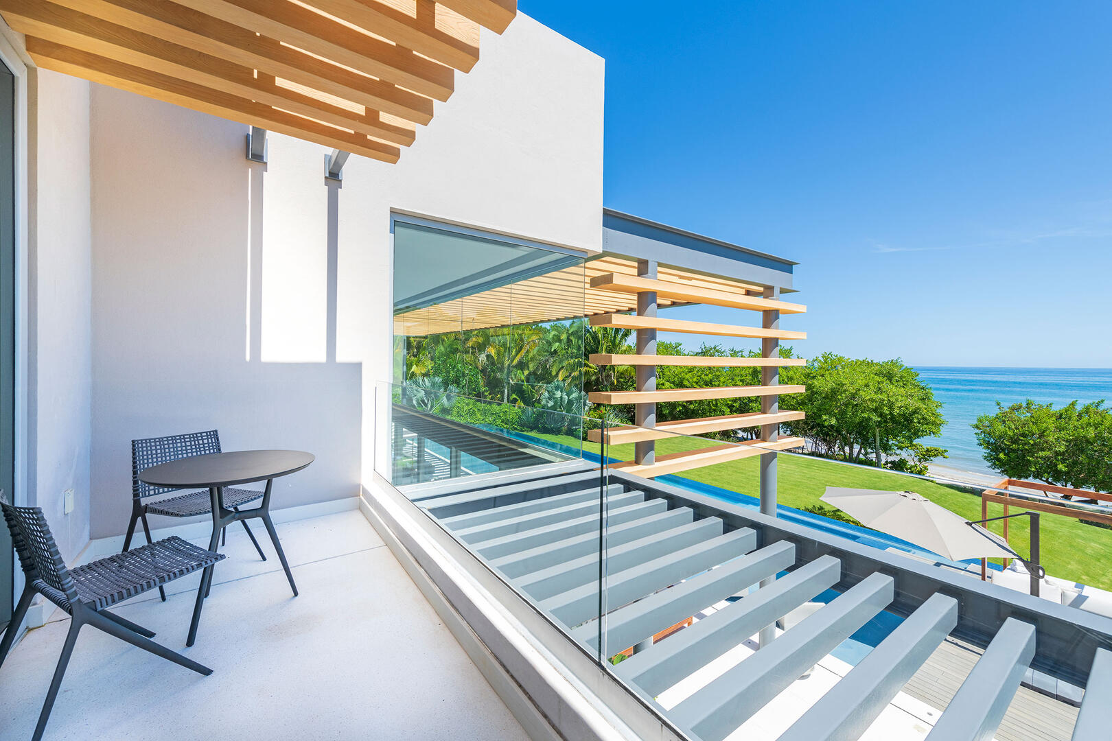 Casa Brisa, a Seven-Bedroom Beachfront Villa in Punta Mita - Photo 7