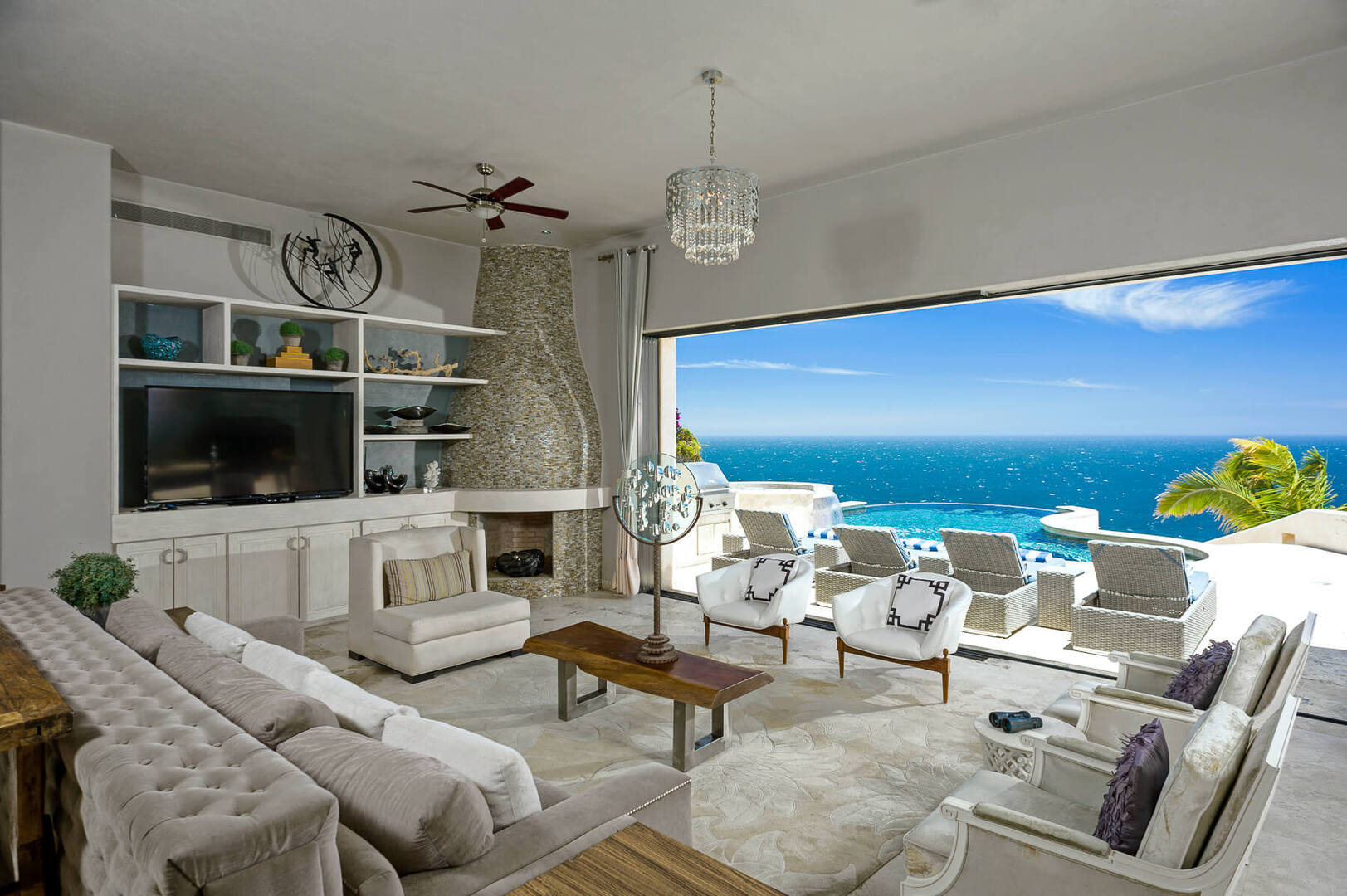 Casa Buena Vida, Oceanfront Pedregal Villa for 24 with Infinity Pool, Cook and Wine Cava Gallery 1