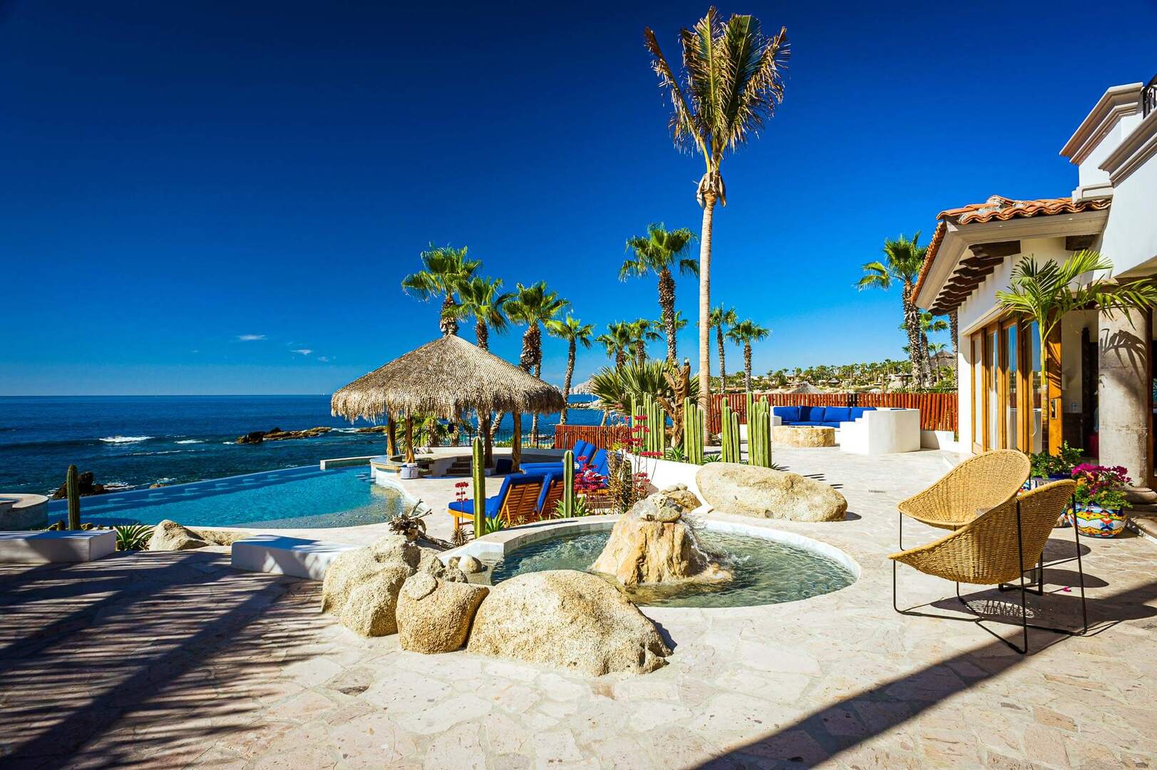 Casa Carreta, Beachfront Hacienda Beside Esperanza Beach Club in Punta Ballena - Photo 16