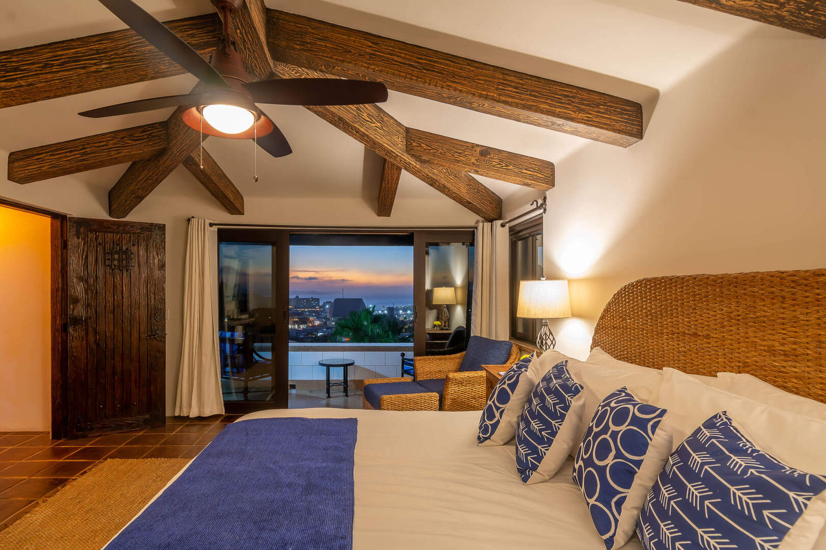 Casa Connie, Six King Suites Above Cabo Marina in Pedregal - Photo 27