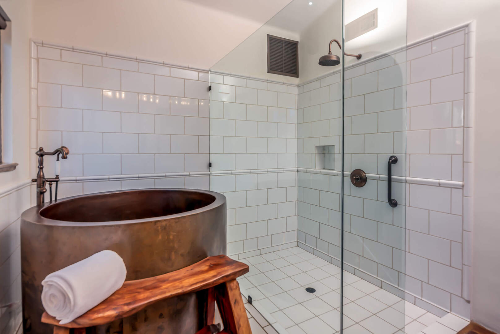 Casa Connie, Six King Suites Above Cabo Marina in Pedregal - Photo 33