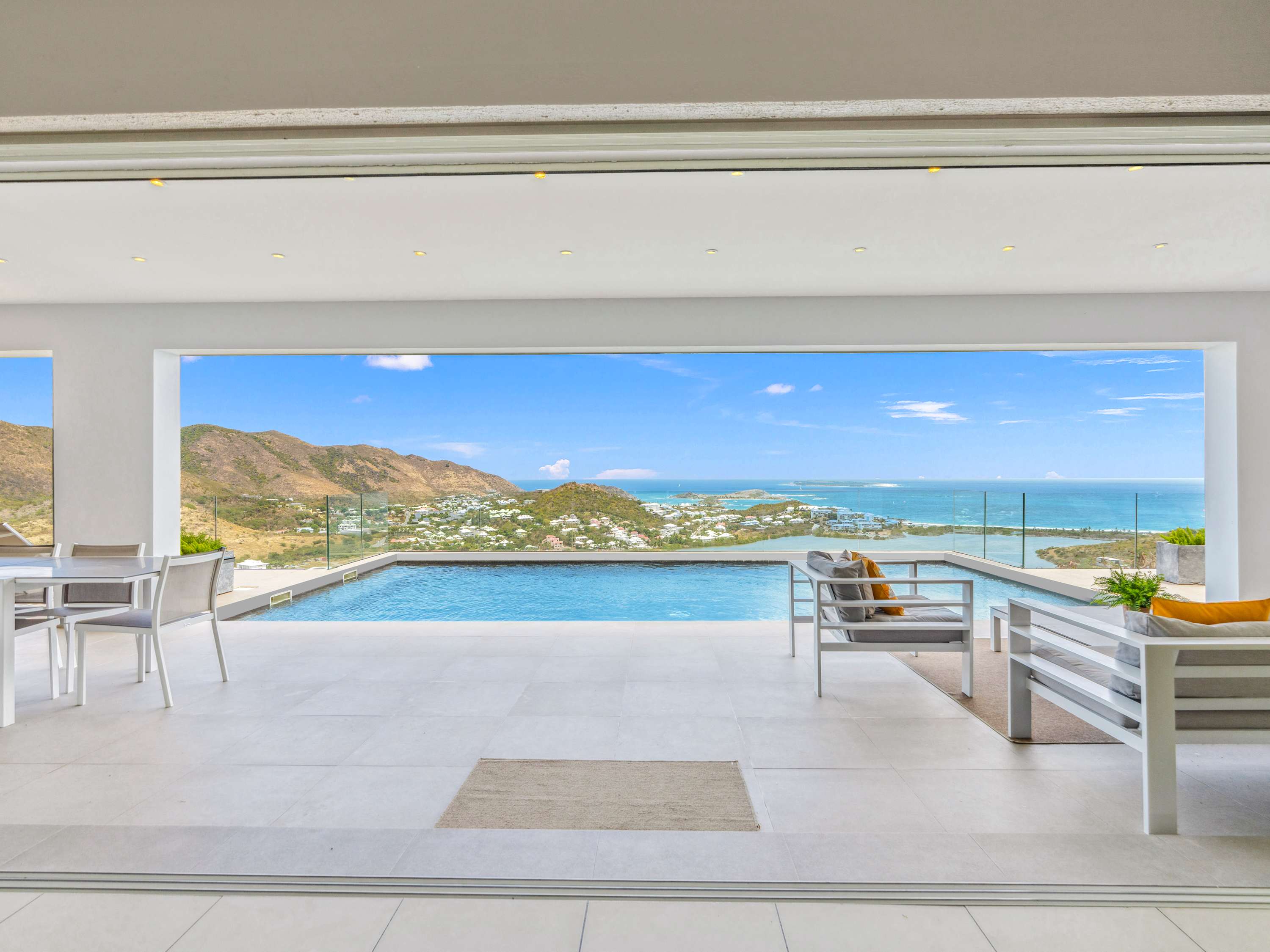 Casa Del Jefe, Mont Vernon Villa with 180 Degree Sea Views and Private Pool Main View