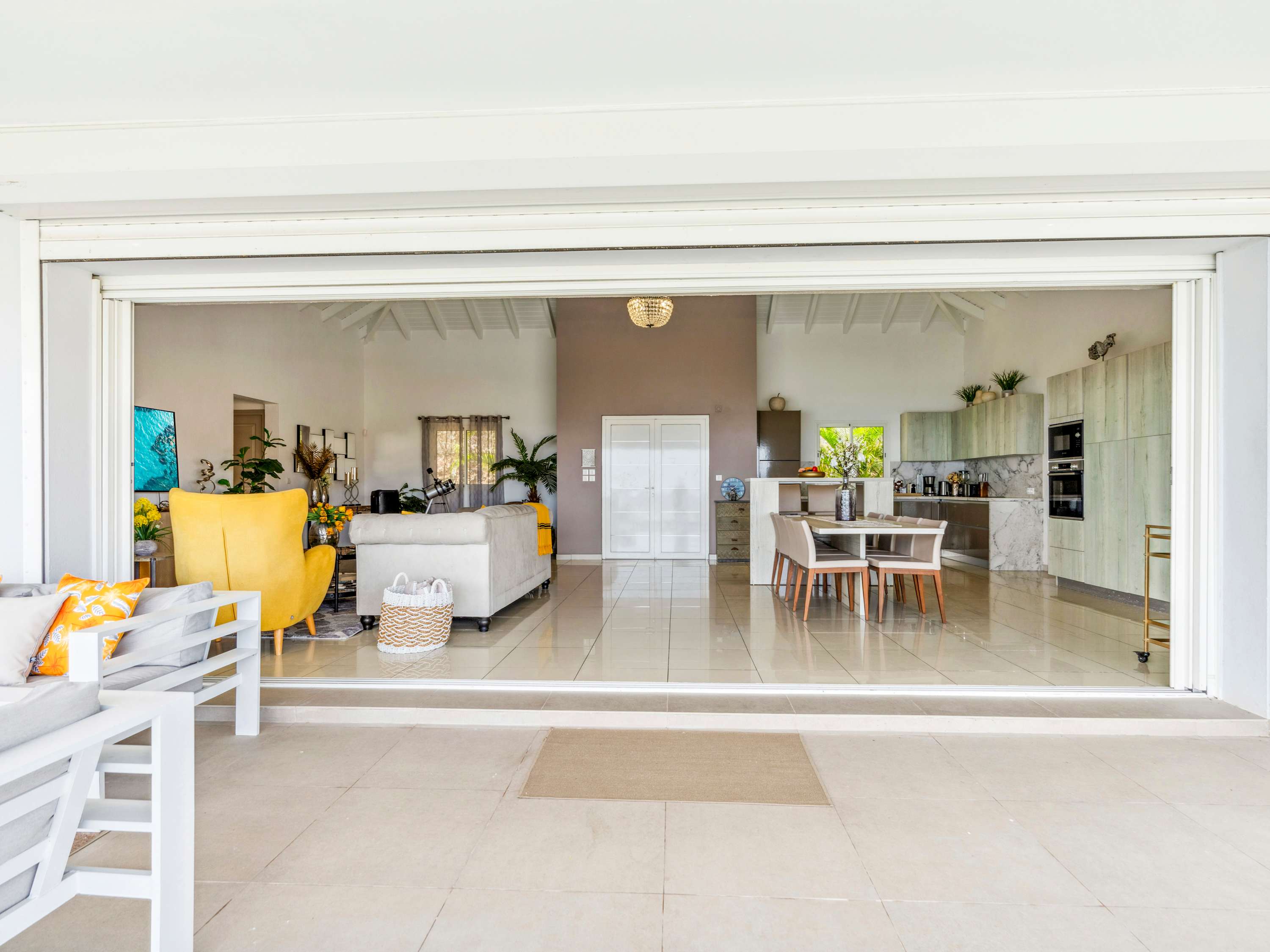 Casa Del Jefe, Mont Vernon Villa with 180 Degree Sea Views and Private Pool - Photo 23