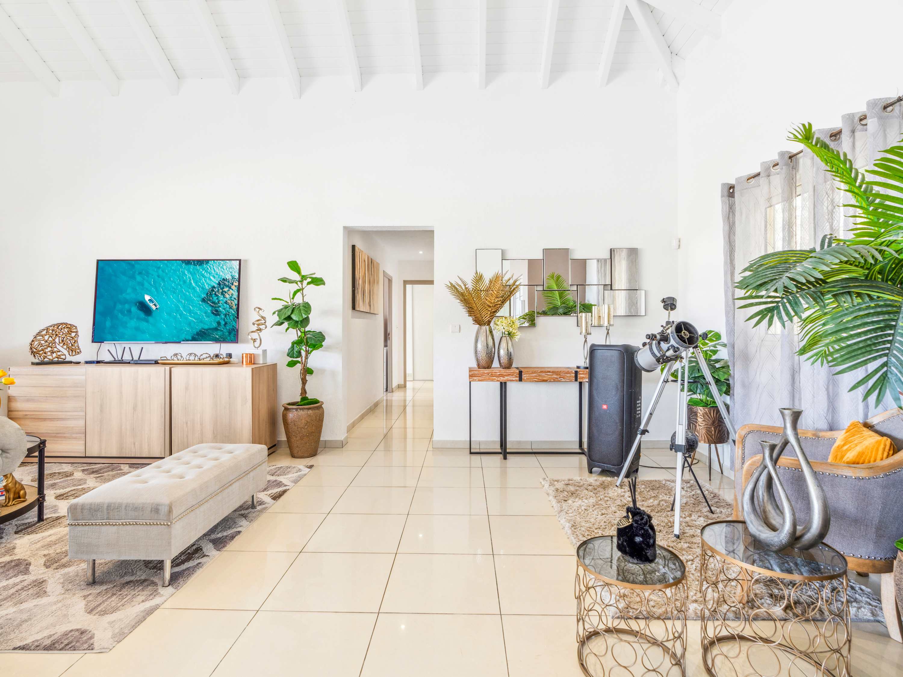 Casa Del Jefe, Mont Vernon Villa with 180 Degree Sea Views and Private Pool - Photo 25