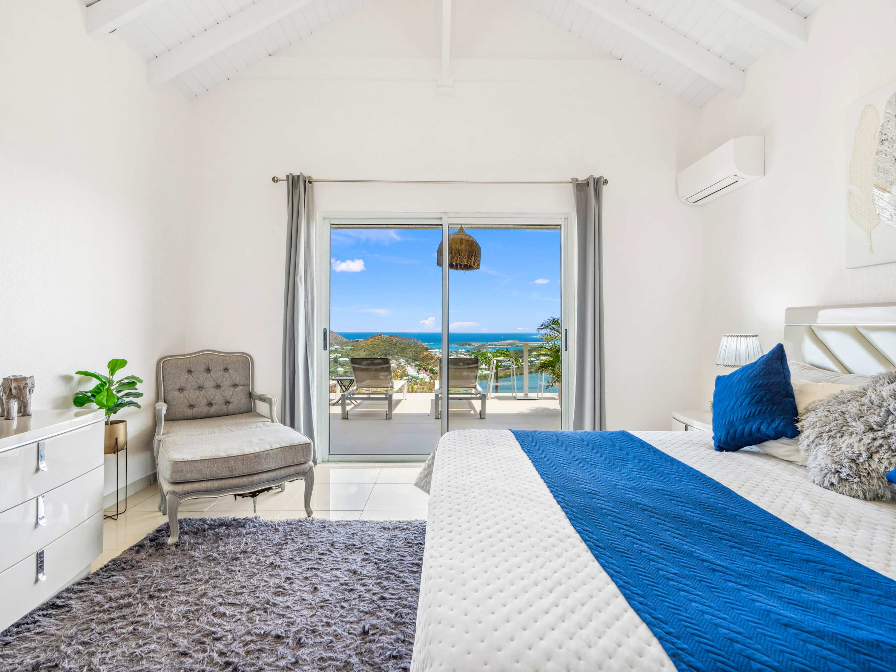 Casa Del Jefe, Mont Vernon Villa with 180 Degree Sea Views and Private Pool - Photo 56