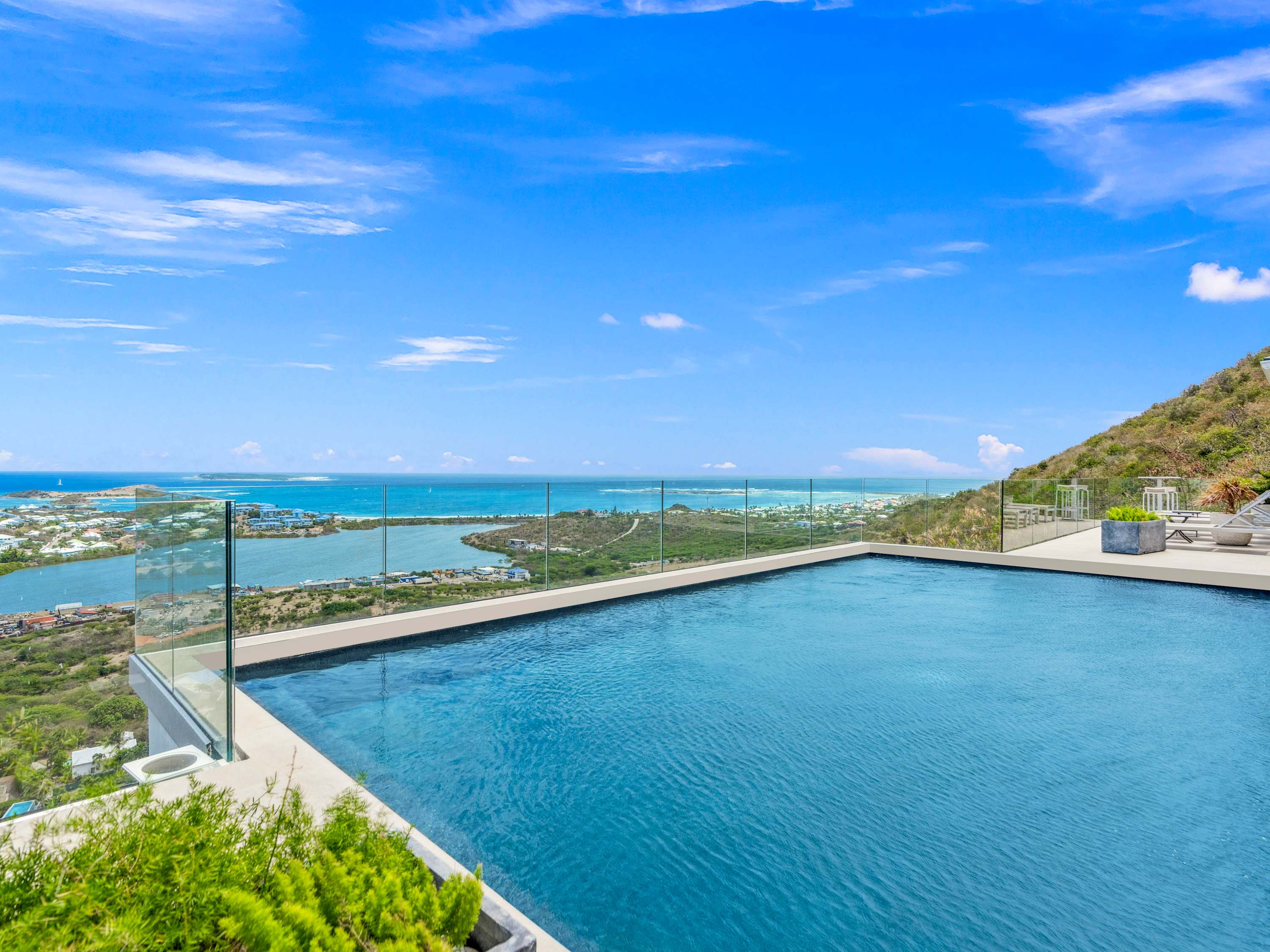 Casa Del Jefe, Mont Vernon Villa with 180 Degree Sea Views and Private Pool - Photo 6