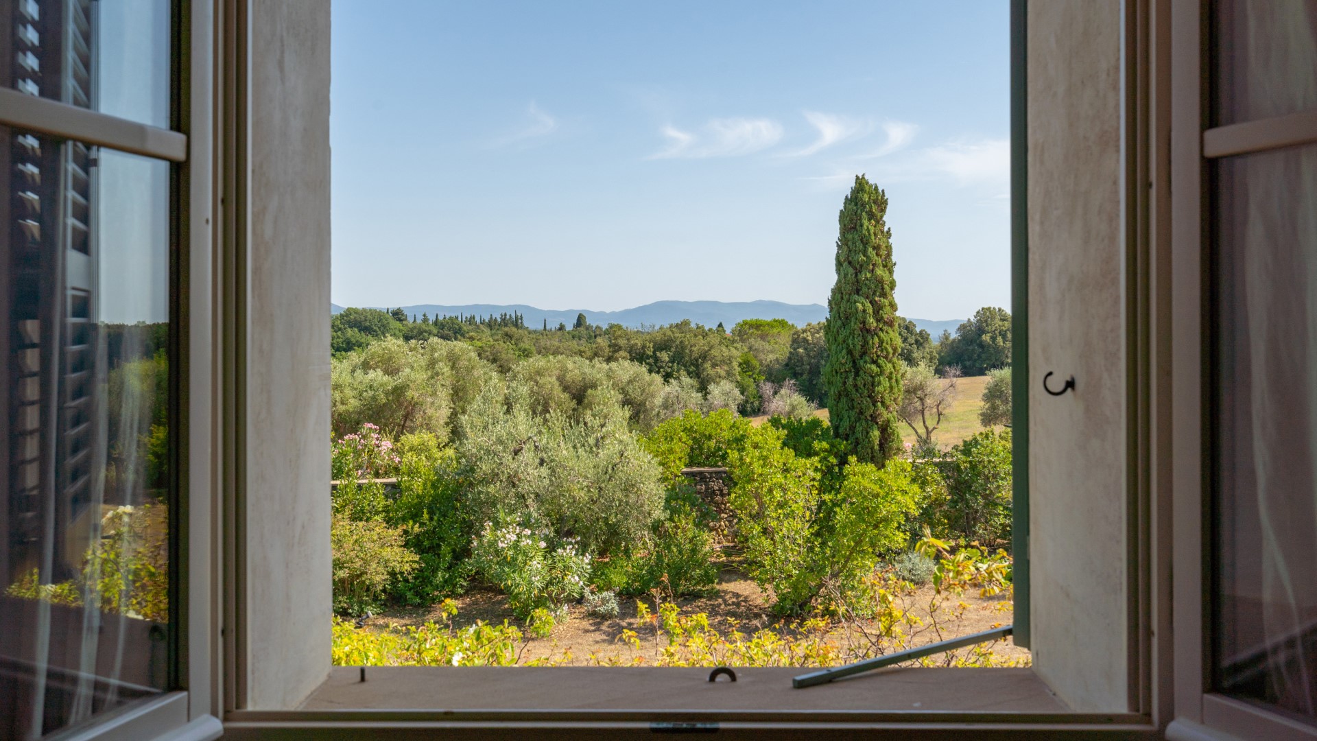 Casa del Vento 5BR, Sea-Lit Modern Villa Among Olive Trees in Tuscany - Photo 48