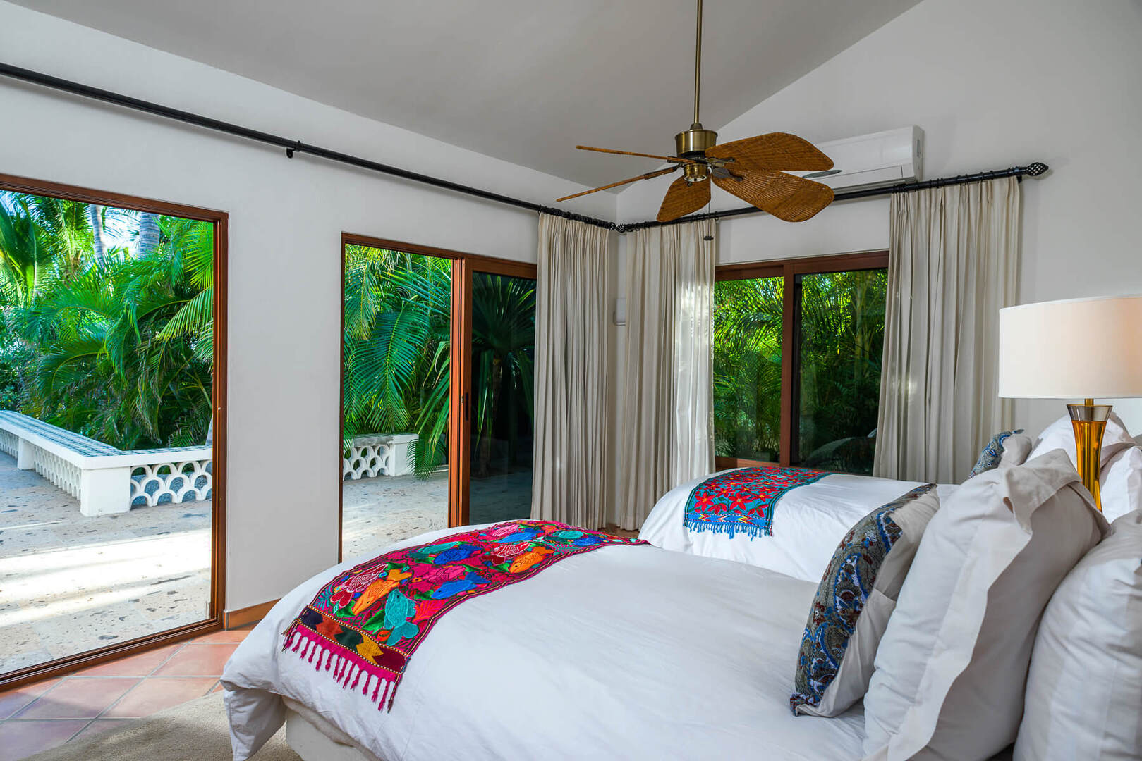Casa Edwards, Beachfront Colonial Glamour in Villas del Mar - Photo 22