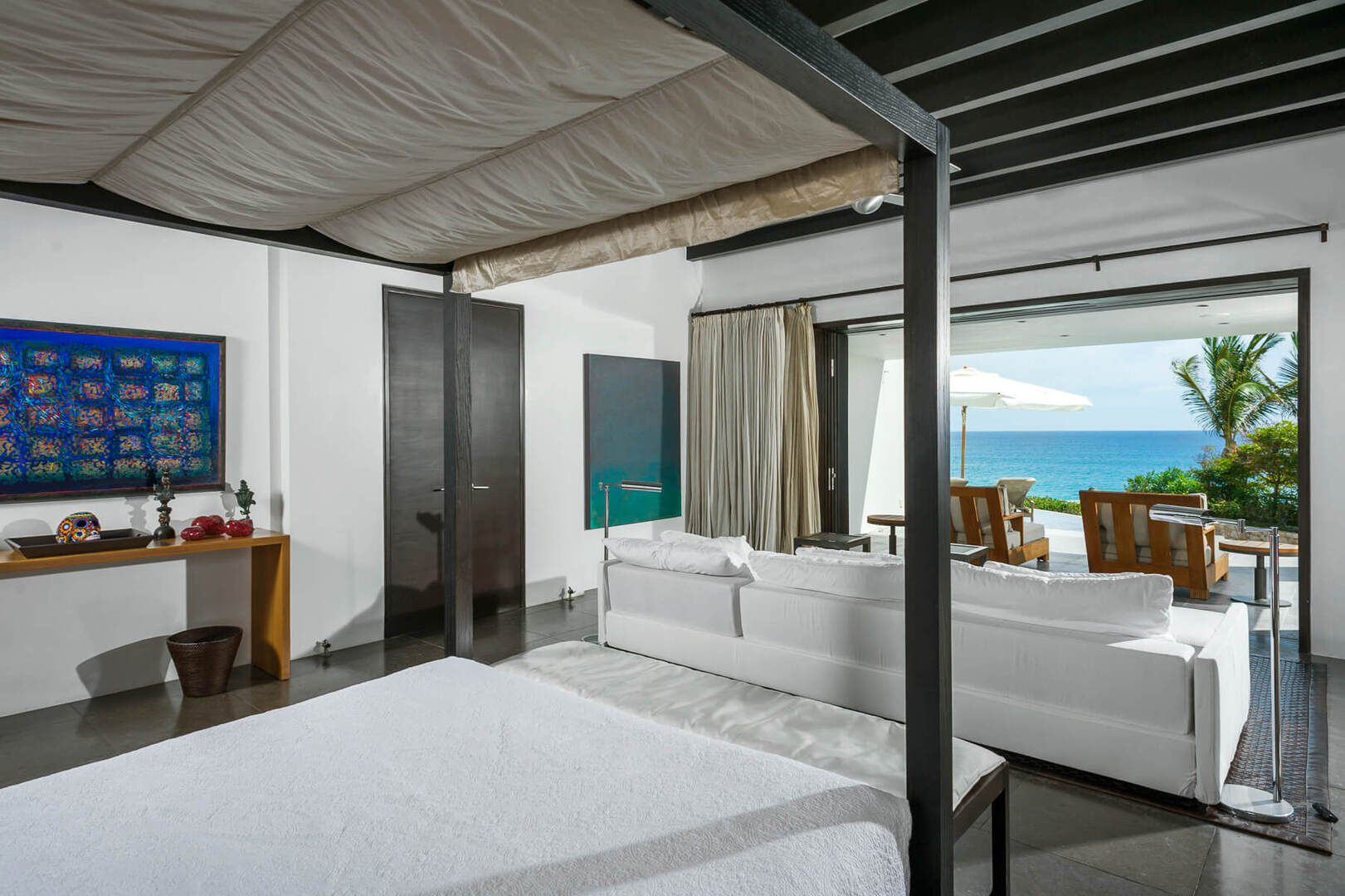 Casa Oliver, A Grand Beachfront Hacienda in Fundadores - Photo 26