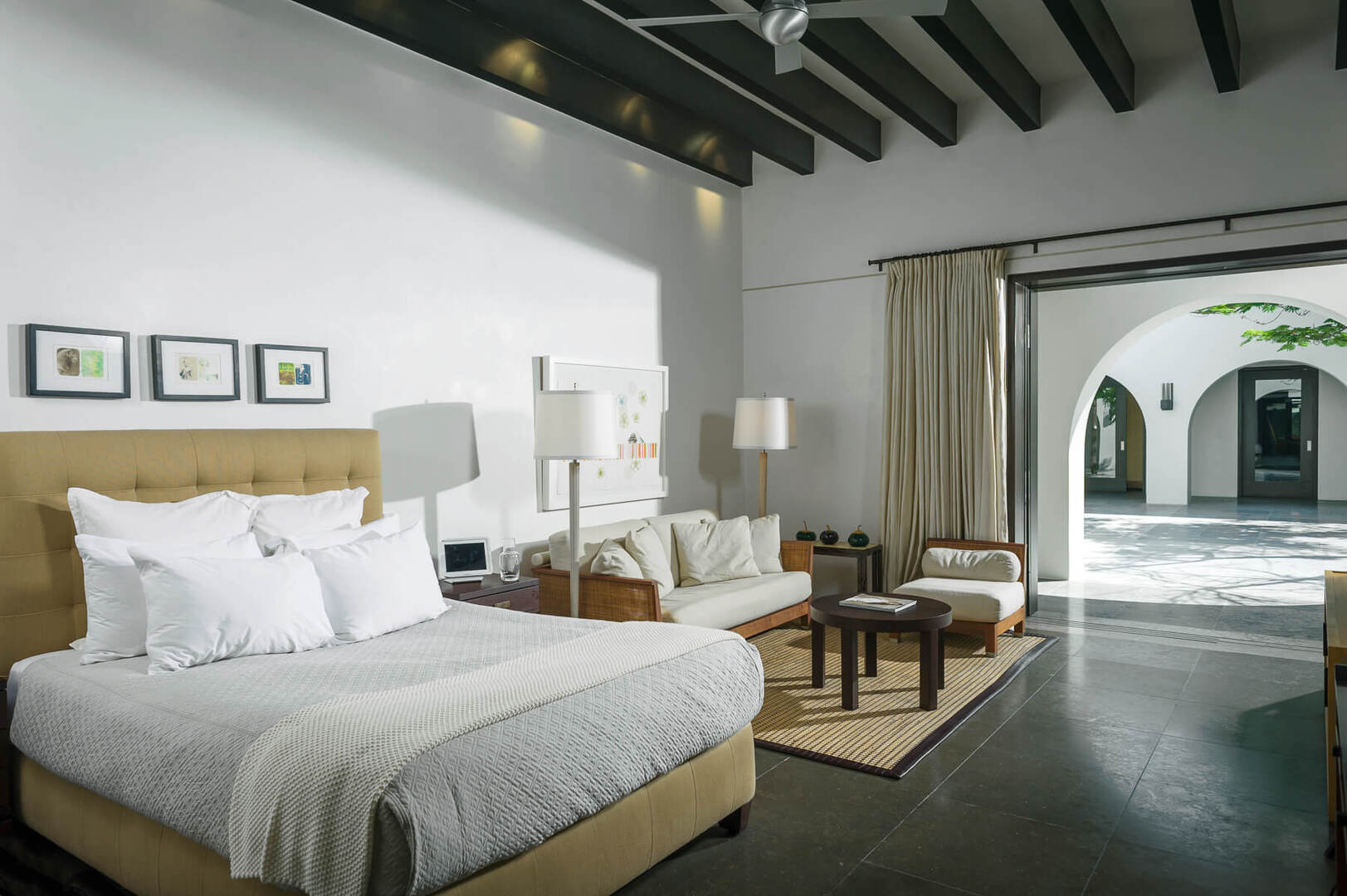 Casa Oliver, A Grand Beachfront Hacienda in Fundadores - Photo 28