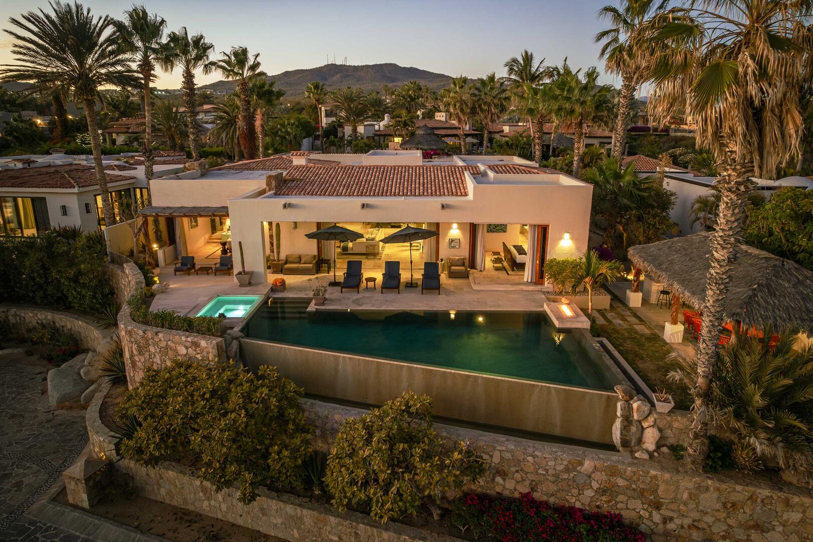 Casa Par, Ocean View Punta Ballena Villa by the Beach Club Gallery 3