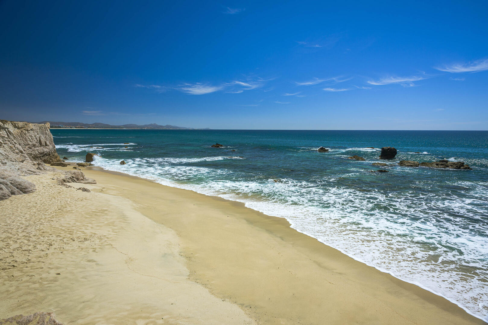 Casa Roca de Pajaro, Beachfront Calm in Caleta Palmilla - Photo 42