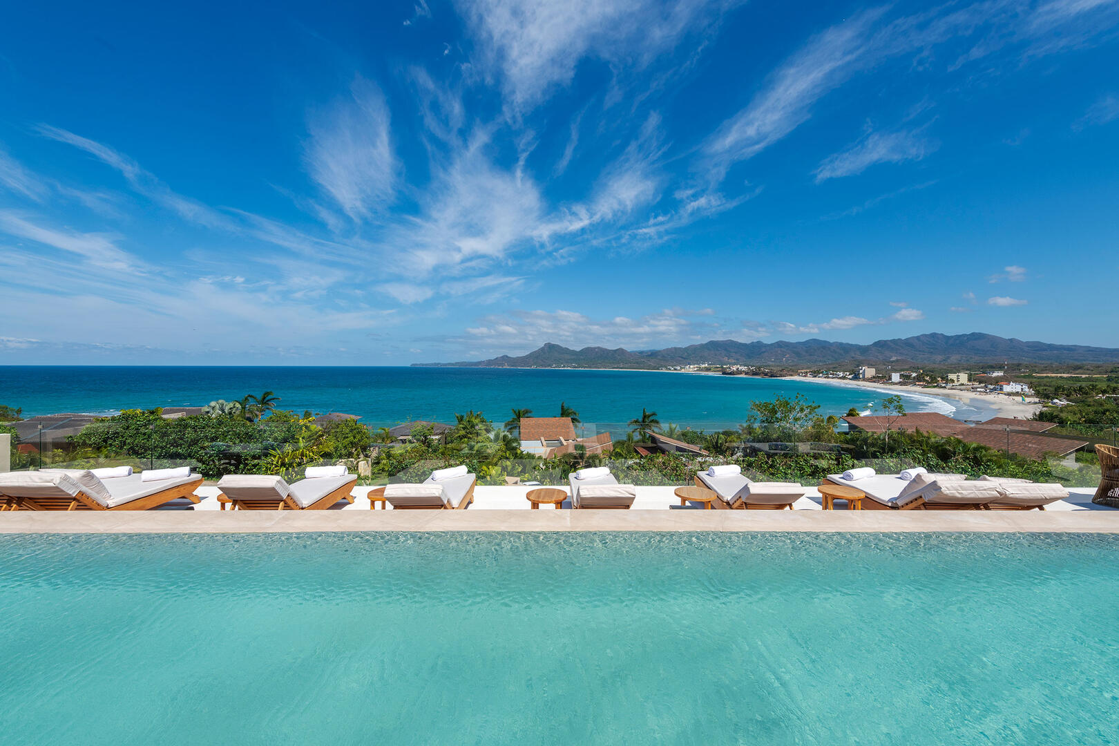 Casa Yeiya, Seven-Bedroom Ocean-View Villa in Kupuri, Punta Mita Gallery 2