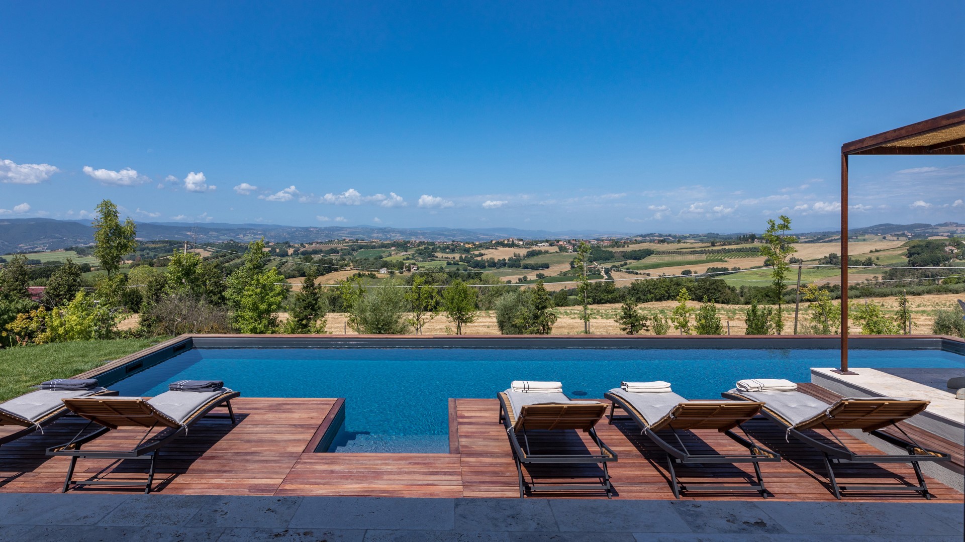 Casale The Place, Industrial-Chic Stone Villa with Pool Near Todi - Photo 13