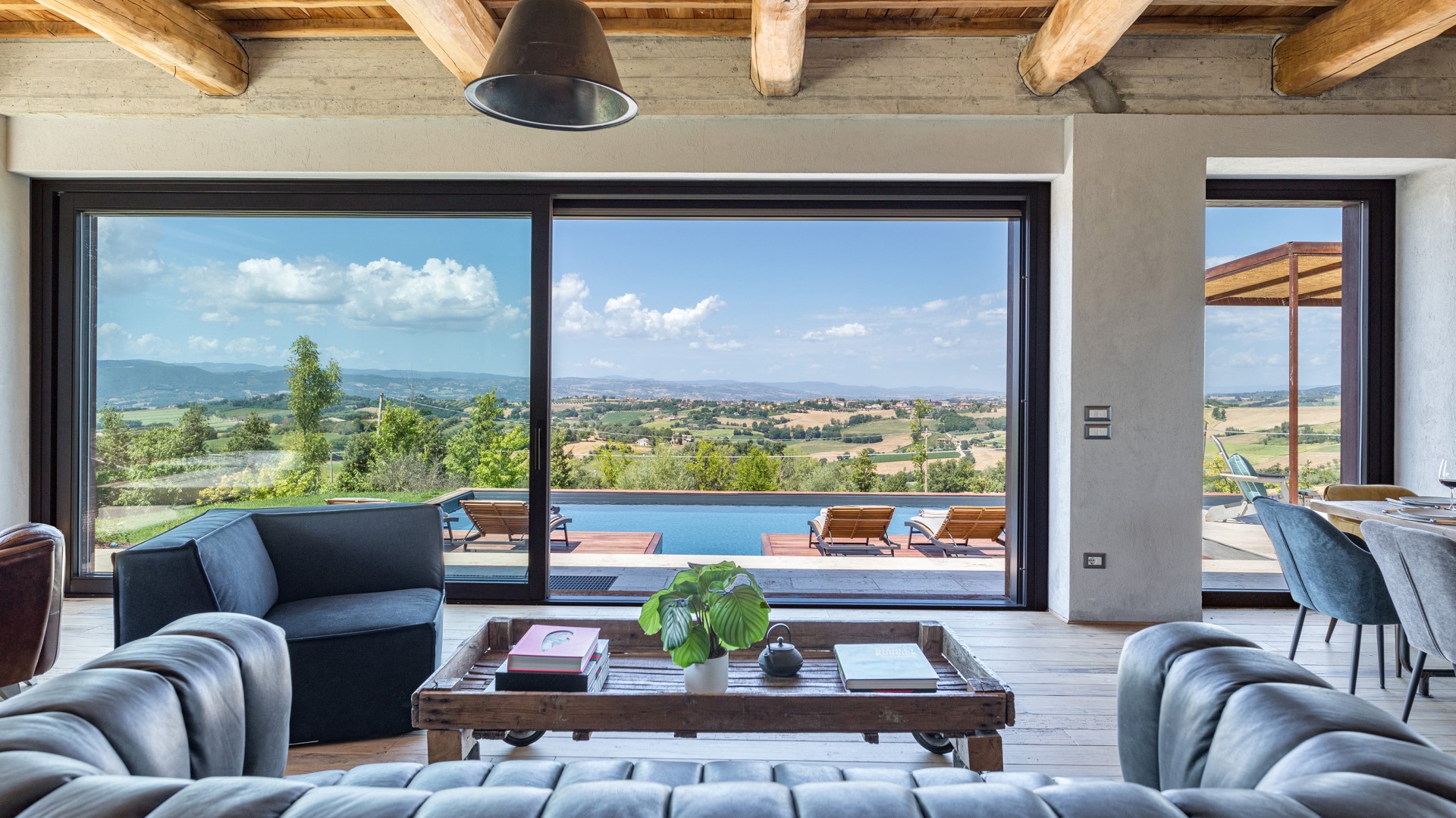 Casale The Place, Industrial-Chic Stone Villa with Pool Near Todi - Photo 25
