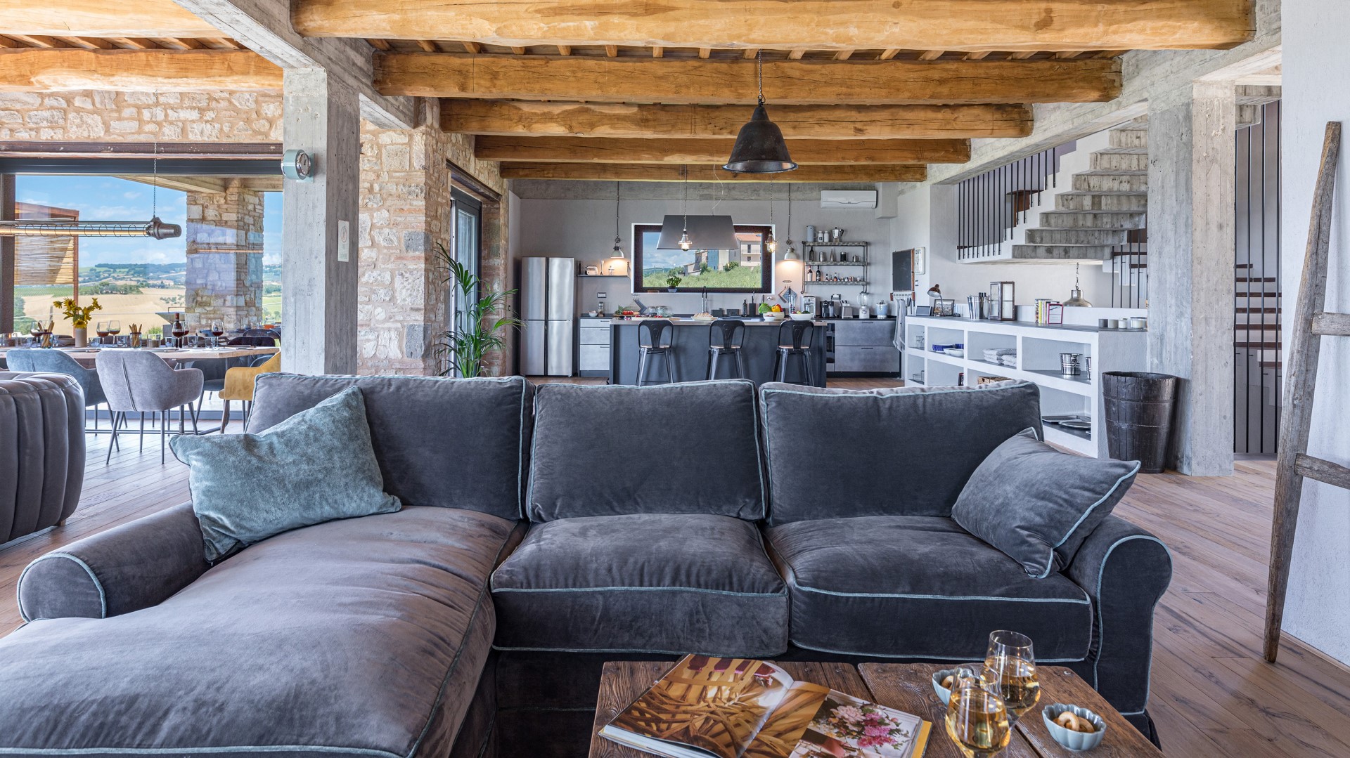 Casale The Place, Industrial-Chic Stone Villa with Pool Near Todi - Photo 26
