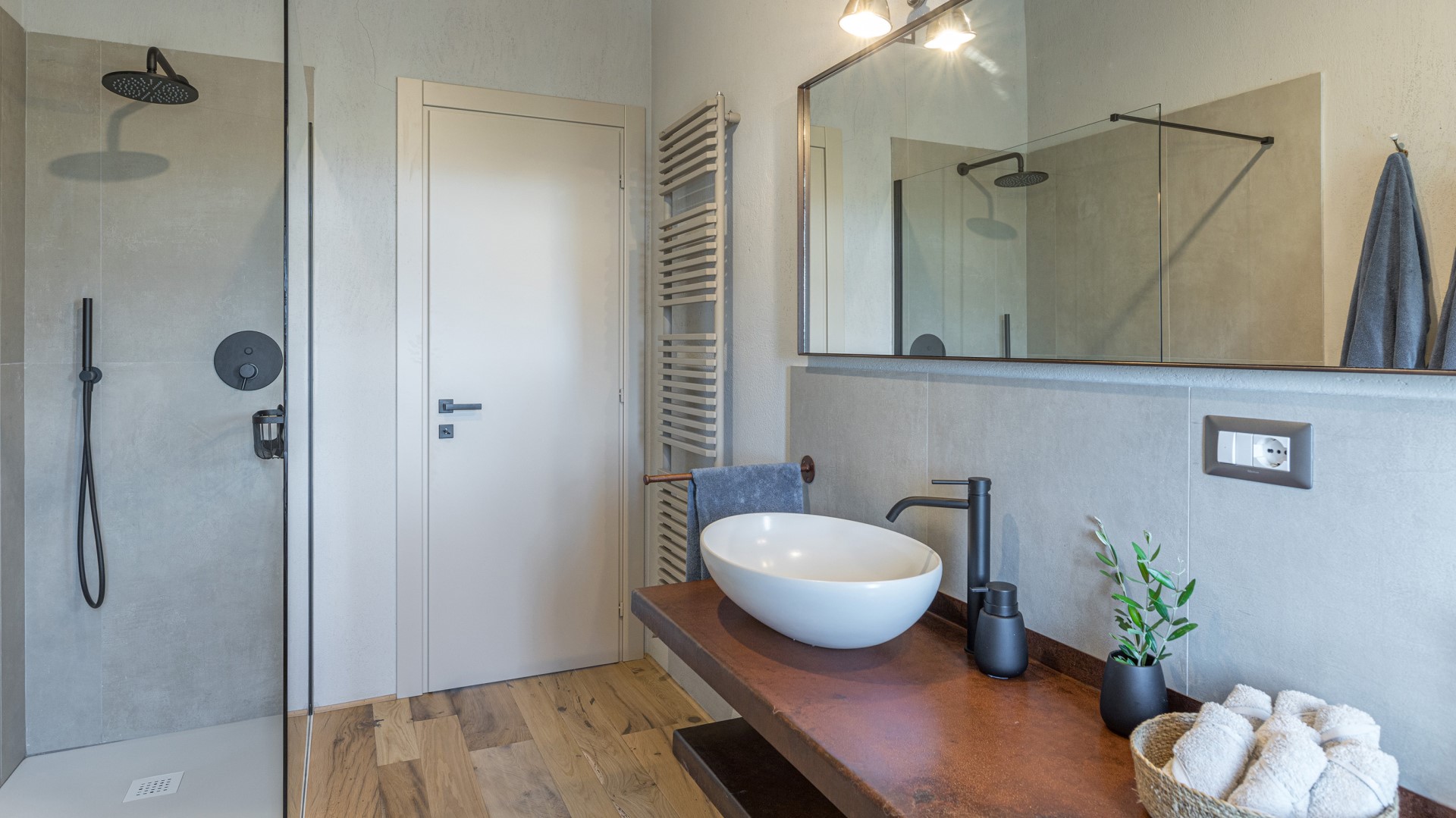 Casale The Place, Industrial-Chic Stone Villa with Pool Near Todi - Photo 41