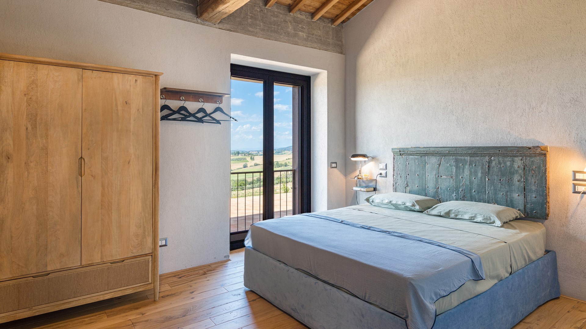 Casale The Place, Industrial-Chic Stone Villa with Pool Near Todi - Photo 42