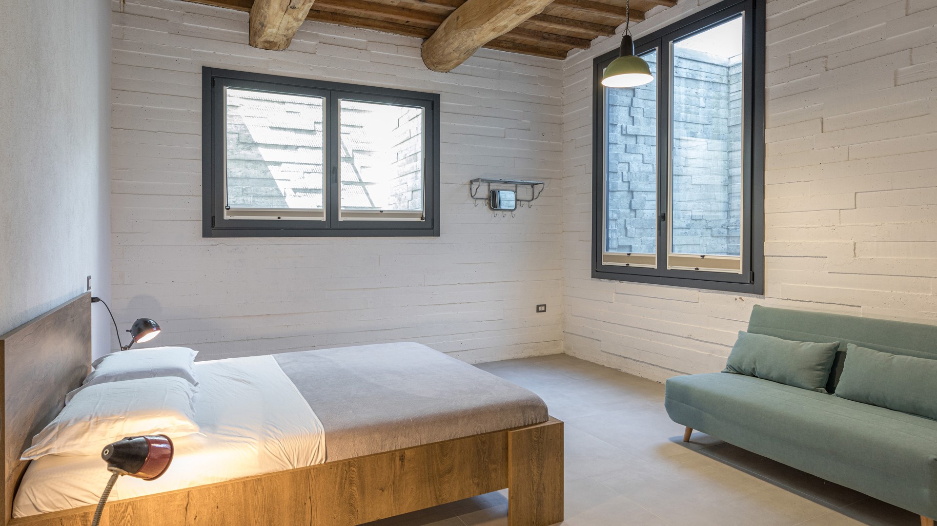 Casale The Place, Industrial-Chic Stone Villa with Pool Near Todi - Photo 50