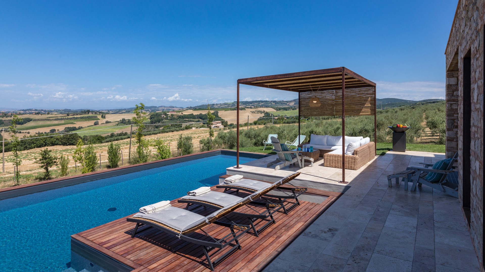 Casale The Place, Industrial-Chic Stone Villa with Pool Near Todi - Photo 8