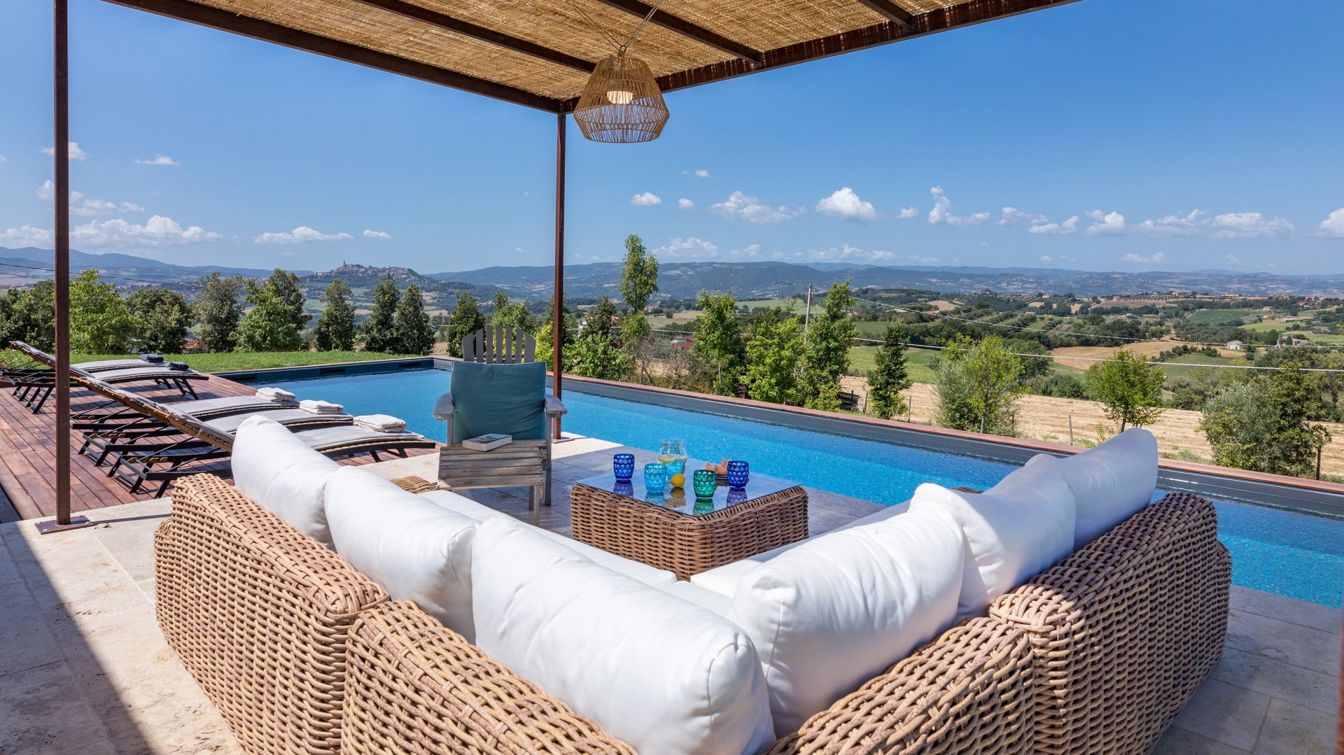 Casale The Place, Industrial-Chic Stone Villa with Pool Near Todi - Photo 10