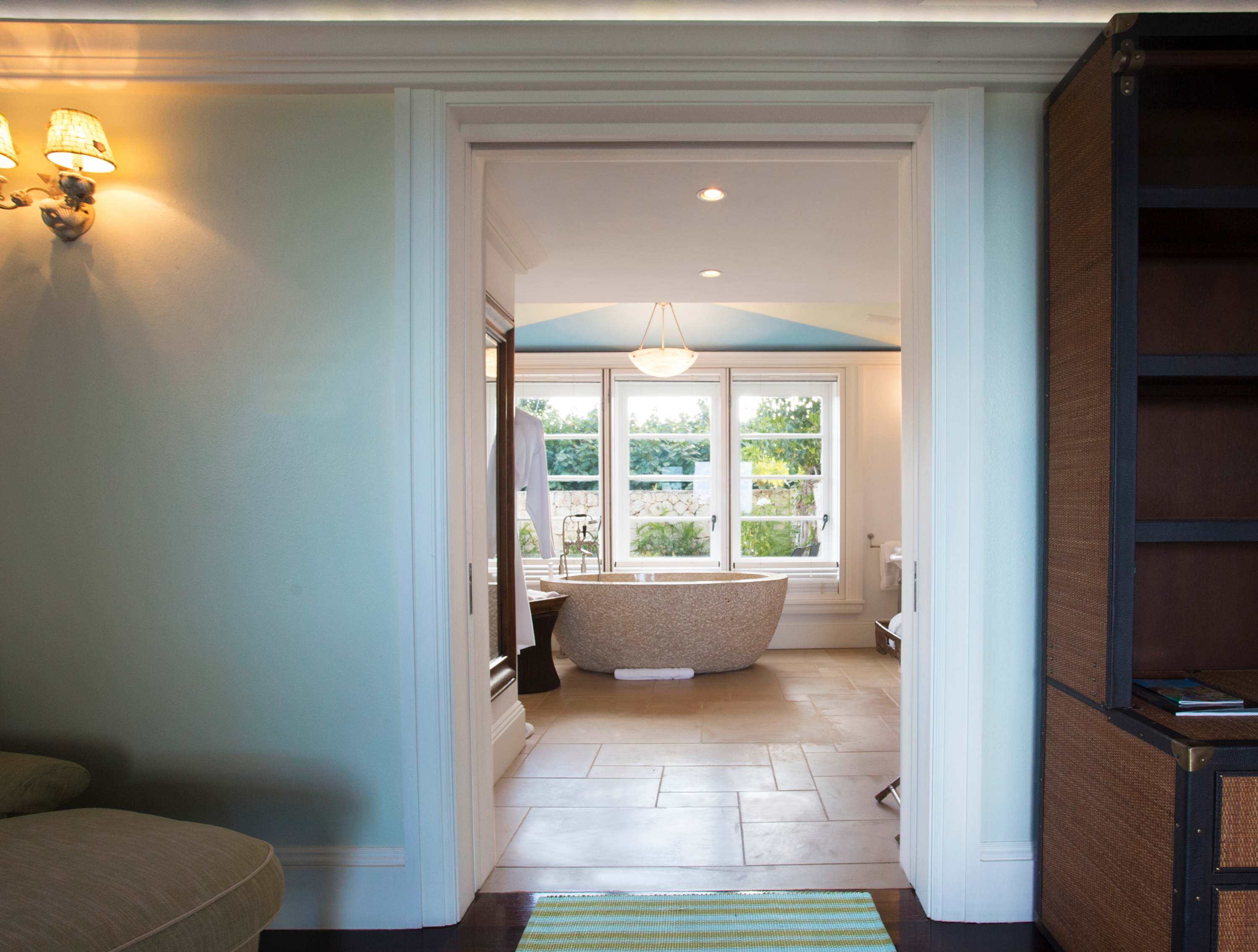 Coral Estate, Eight Bedroom Beachfront Estate on Long Bay Beach - Photo 37