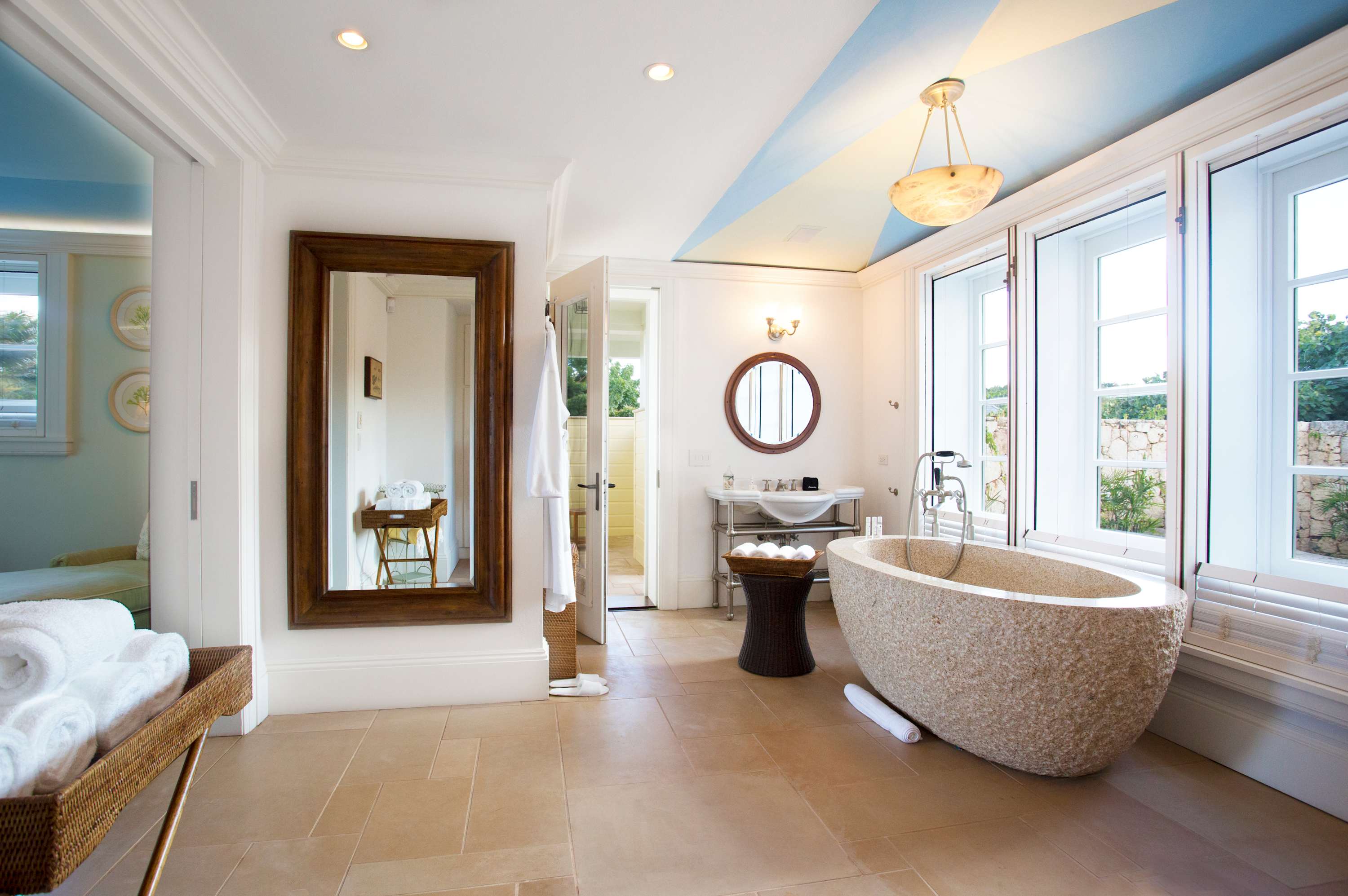Coral Estate, Eight Bedroom Beachfront Estate on Long Bay Beach - Photo 45