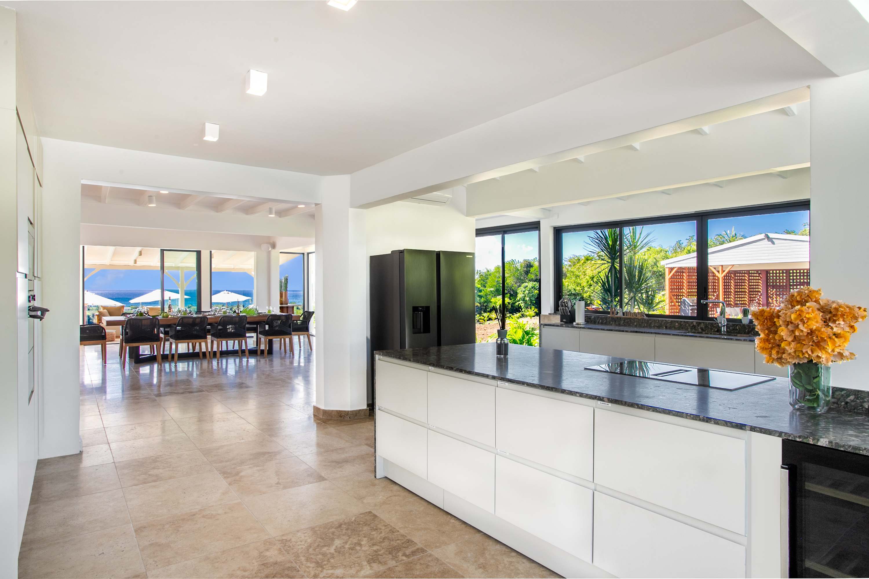 Villa Debbie, Ocean-View Terres Basses Villa with Heated Pool and Private Padel Court - Photo 17