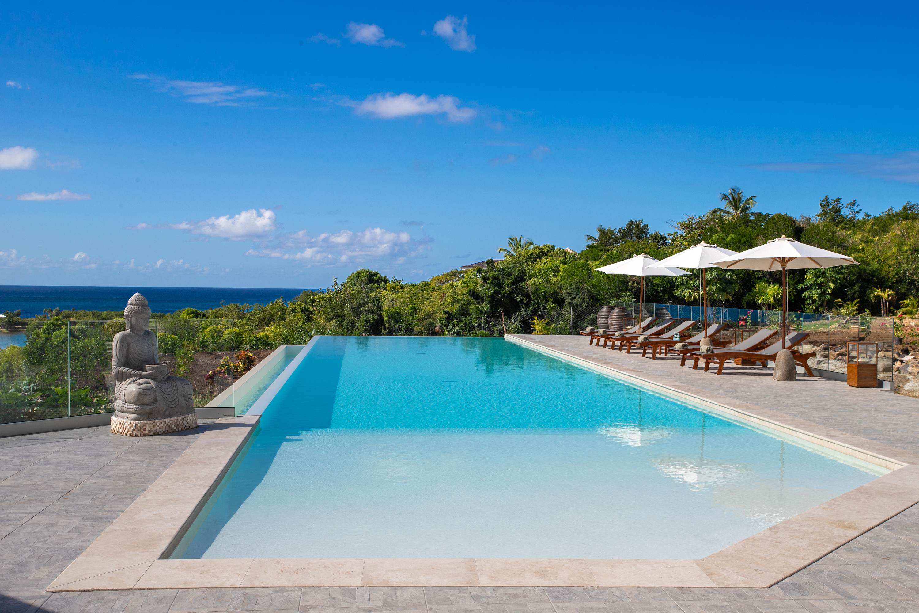 Villa Debbie, Ocean-View Terres Basses Villa with Heated Pool and Private Padel Court Gallery 2