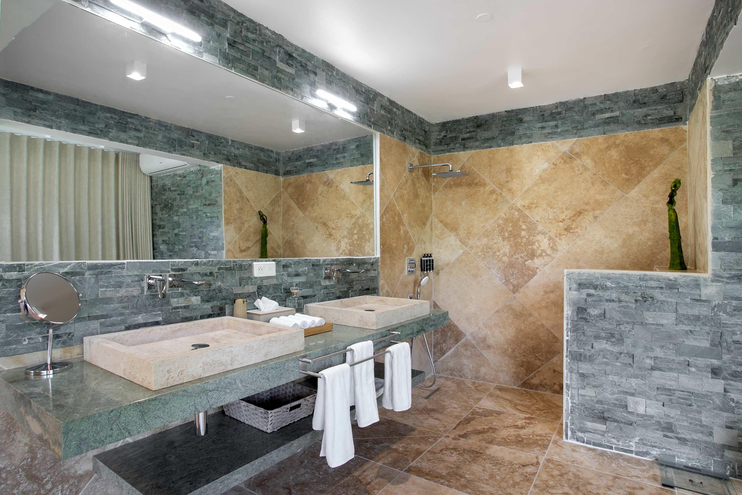 Villa Debbie, Ocean-View Terres Basses Villa with Heated Pool and Private Padel Court - Photo 37
