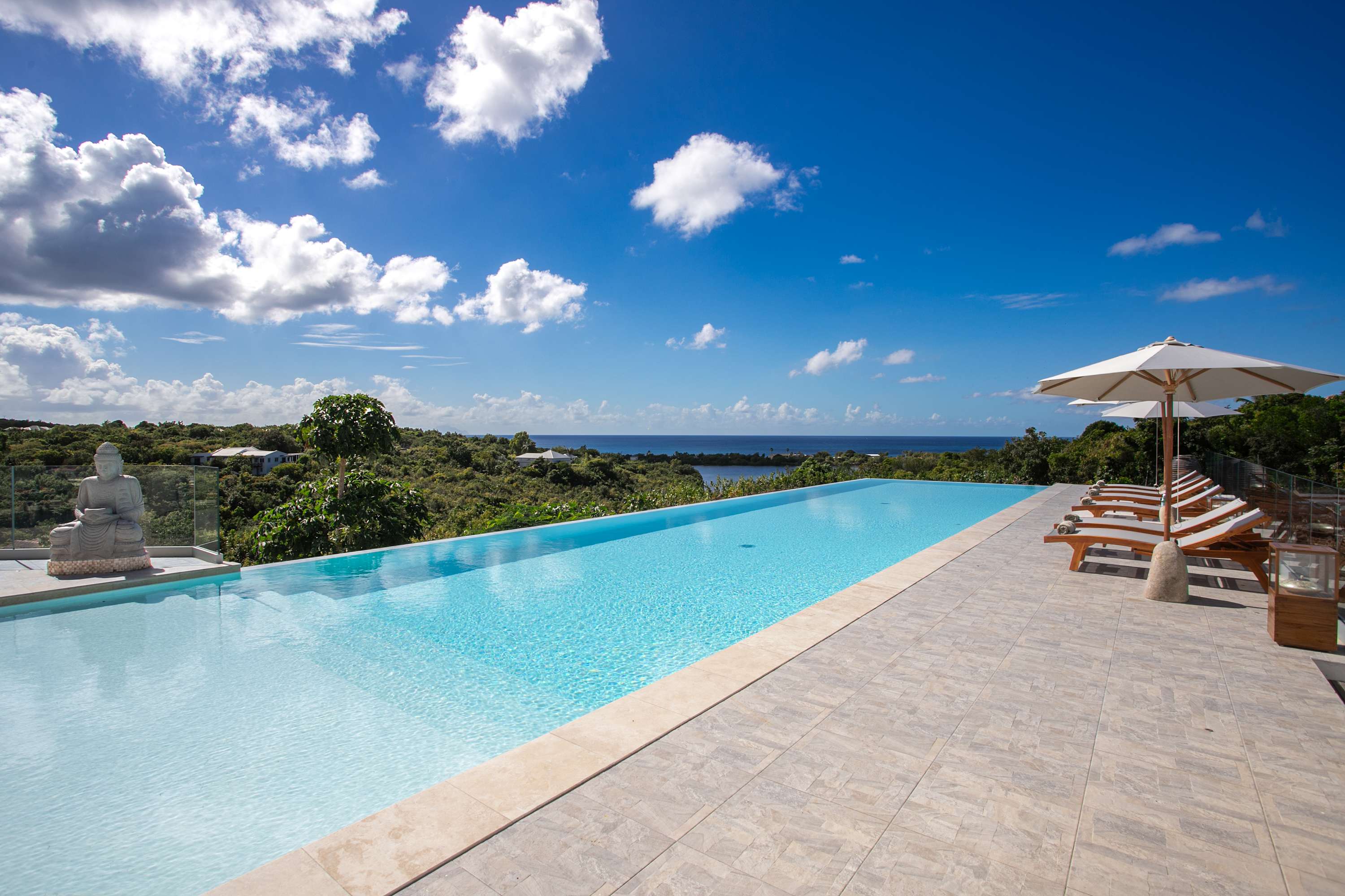 Villa Debbie, Ocean-View Terres Basses Villa with Heated Pool and Private Padel Court - Photo 5
