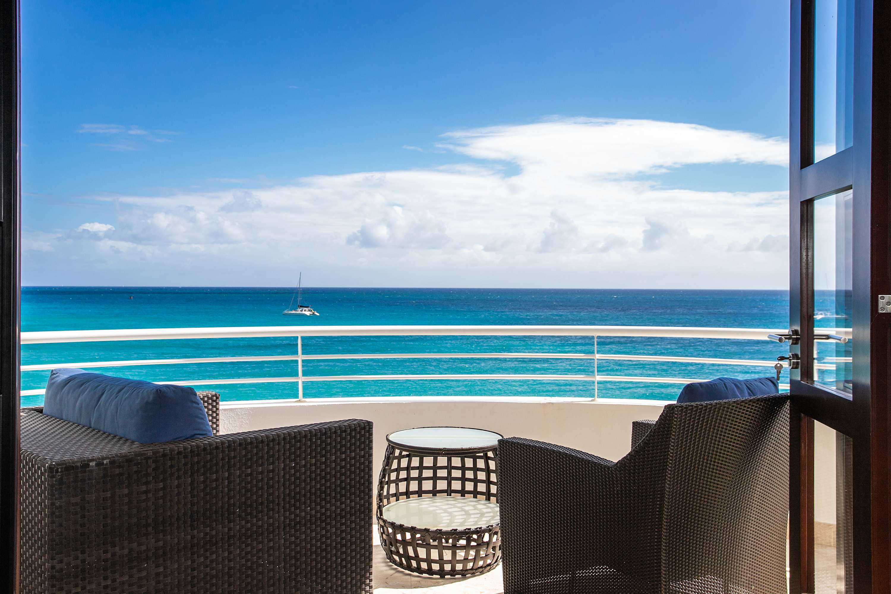 Diamond Villa, a Beachfront Five-Bedroom Escape in Shore Pointe, Cupecoy - Photo 19