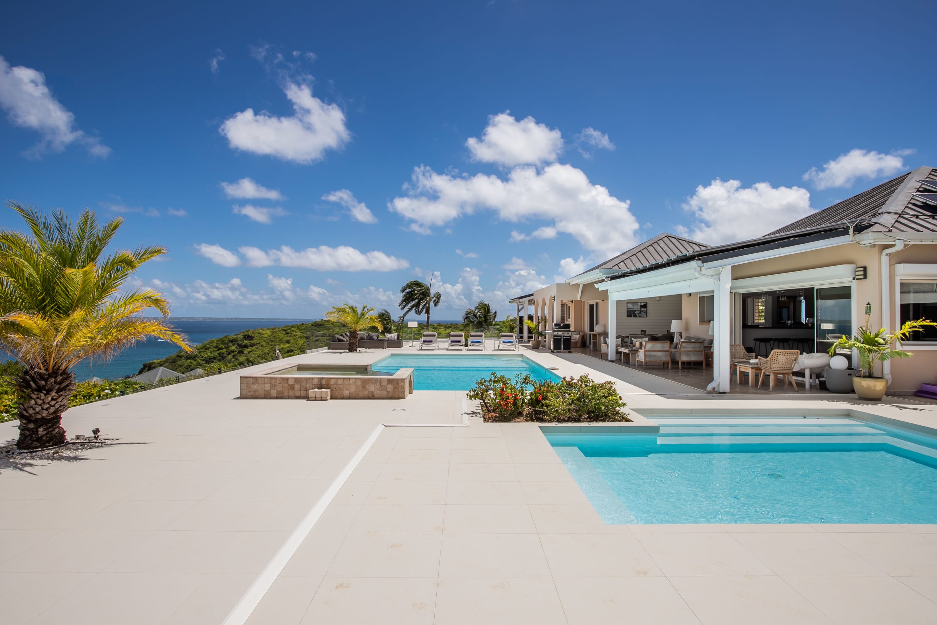 Dream in Blue, Five King Suites Above the Caribbean in Mont Choisy - Photo 14
