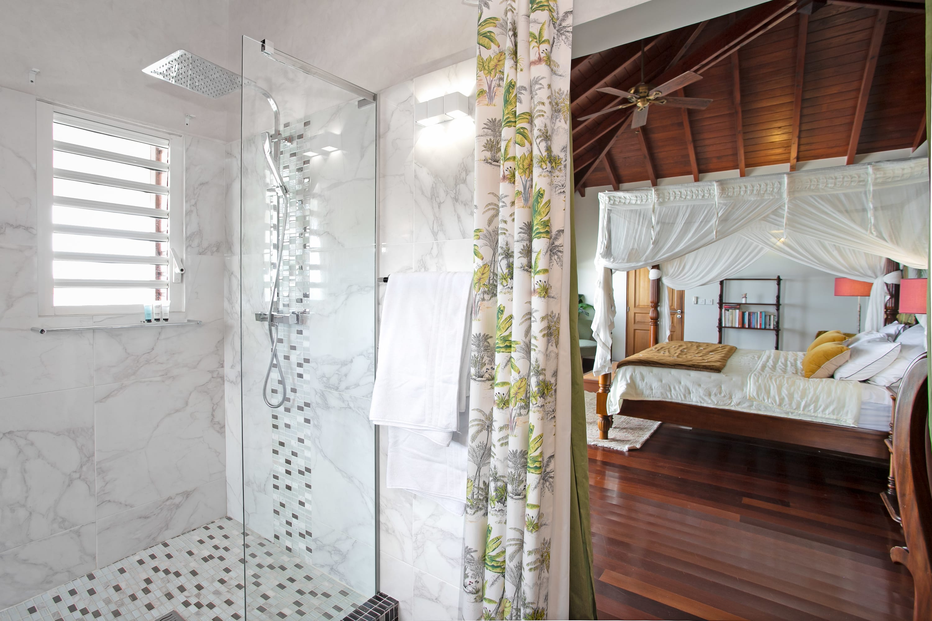 Dream in Blue, Five King Suites Above the Caribbean in Mont Choisy - Photo 30
