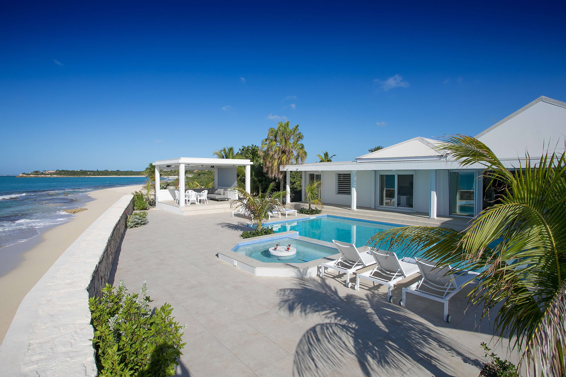Ecume des Jours, Secluded Beachfront Villa on Plum Bay - Photo 17