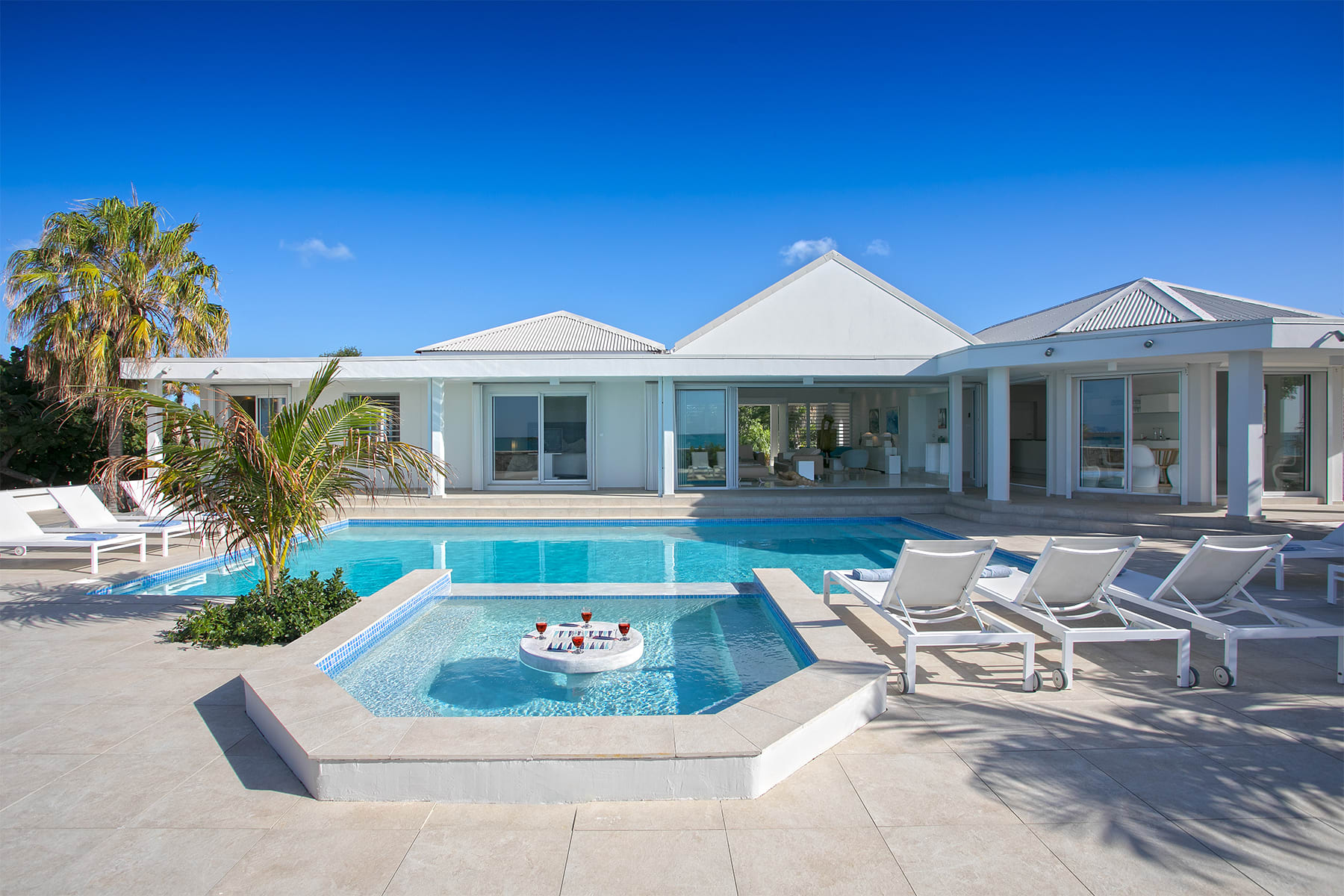 Ecume des Jours, Secluded Beachfront Villa on Plum Bay - Photo 18